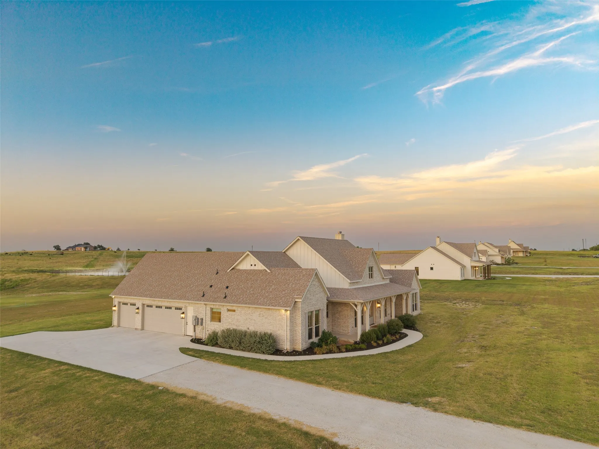 Single Family Residence For Sale in Denton County , 11032 Gregory Road, Sanger, Texas 76266, 4 Bedroom, 4 Bathroom, 3 Garage spaces, 2,429 Sqft, built in 2023, mls#21360058, Real Estate Agent in Sanger, Homes For Sale in Denton county, Homes For Sale in Sanger, Realtor in Sanger Texas, Real Estate Brokerage Independent Realty Texas, Luminita Cordes Realtor