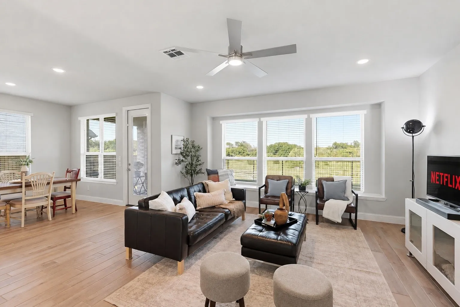 Open Concept living, dining and kitchen with a ton of space for everyday lounging and living!