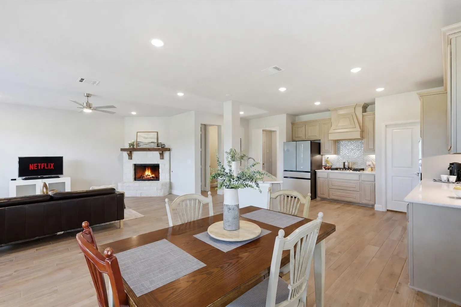 Dining space off the kitchen with views of the greenbelt!