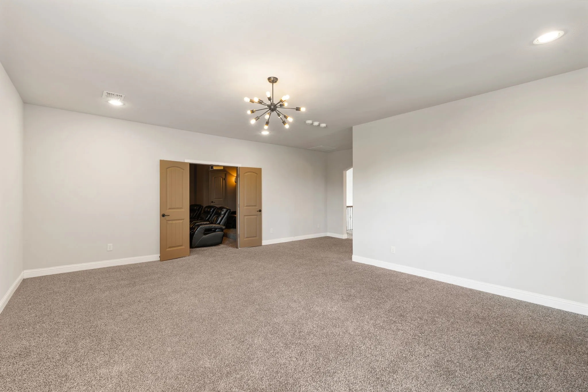 Single Family Residence For Sale in Collin County , 941 Jessica Lane, Prosper, Texas 75078, 5 Bedroom, 5 Bathroom, 3 Garage spaces, 4,462 Sqft, built in 2014, mls#21360064, Real Estate Agent in Prosper, Homes For Sale in Collin county, Homes For Sale in Prosper, Realtor in Prosper Texas, Real Estate Brokerage Independent Realty Texas, Luminita Cordes Realtor