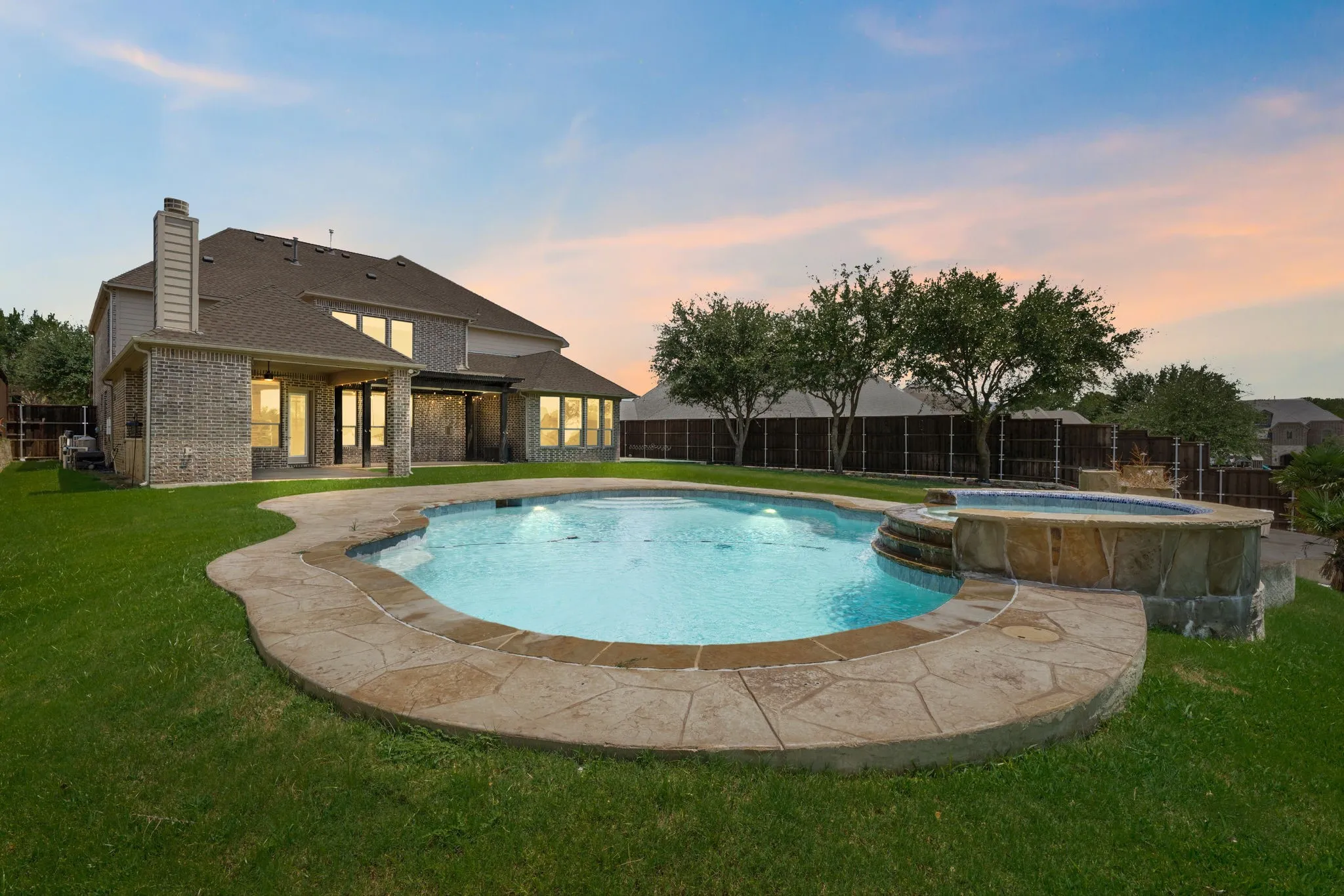 Single Family Residence For Sale in Collin County , 941 Jessica Lane, Prosper, Texas 75078, 5 Bedroom, 5 Bathroom, 3 Garage spaces, 4,462 Sqft, built in 2014, mls#21360064, Real Estate Agent in Prosper, Homes For Sale in Collin county, Homes For Sale in Prosper, Realtor in Prosper Texas, Real Estate Brokerage Independent Realty Texas, Luminita Cordes Realtor