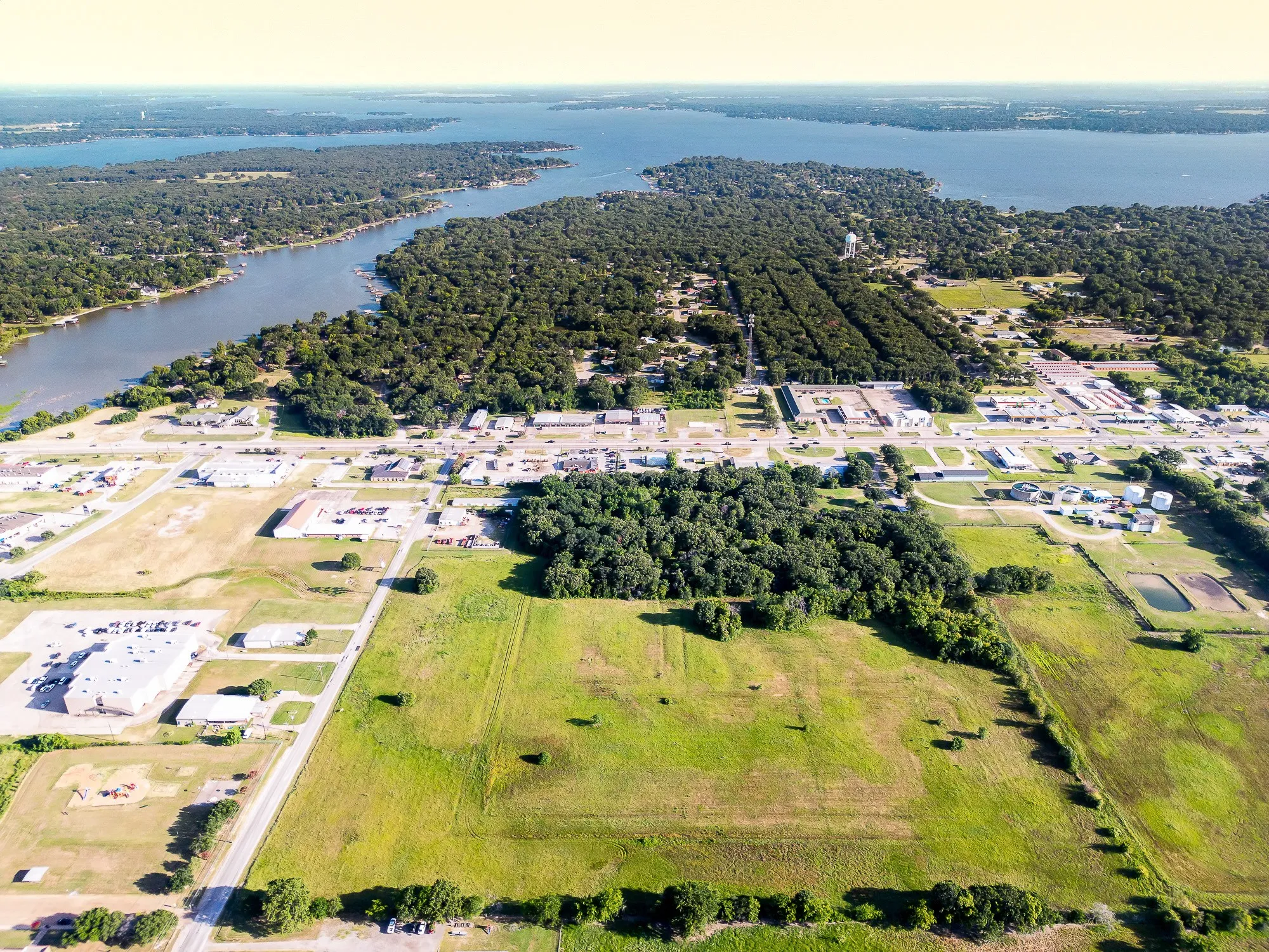 Unimproved Land For Sale in Henderson County , 0000 Harbor Point Road, Gun Barrel City, Texas 75156, 0, 0, Garage spaces, 0 Sqft, built in 1900, mls#21360069, Real Estate Agent in Gun Barrel City, Homes For Sale in Henderson county, Homes For Sale in Gun Barrel City, Realtor in Gun Barrel City Texas, Real Estate Brokerage Independent Realty Texas, Luminita Cordes Realtor
