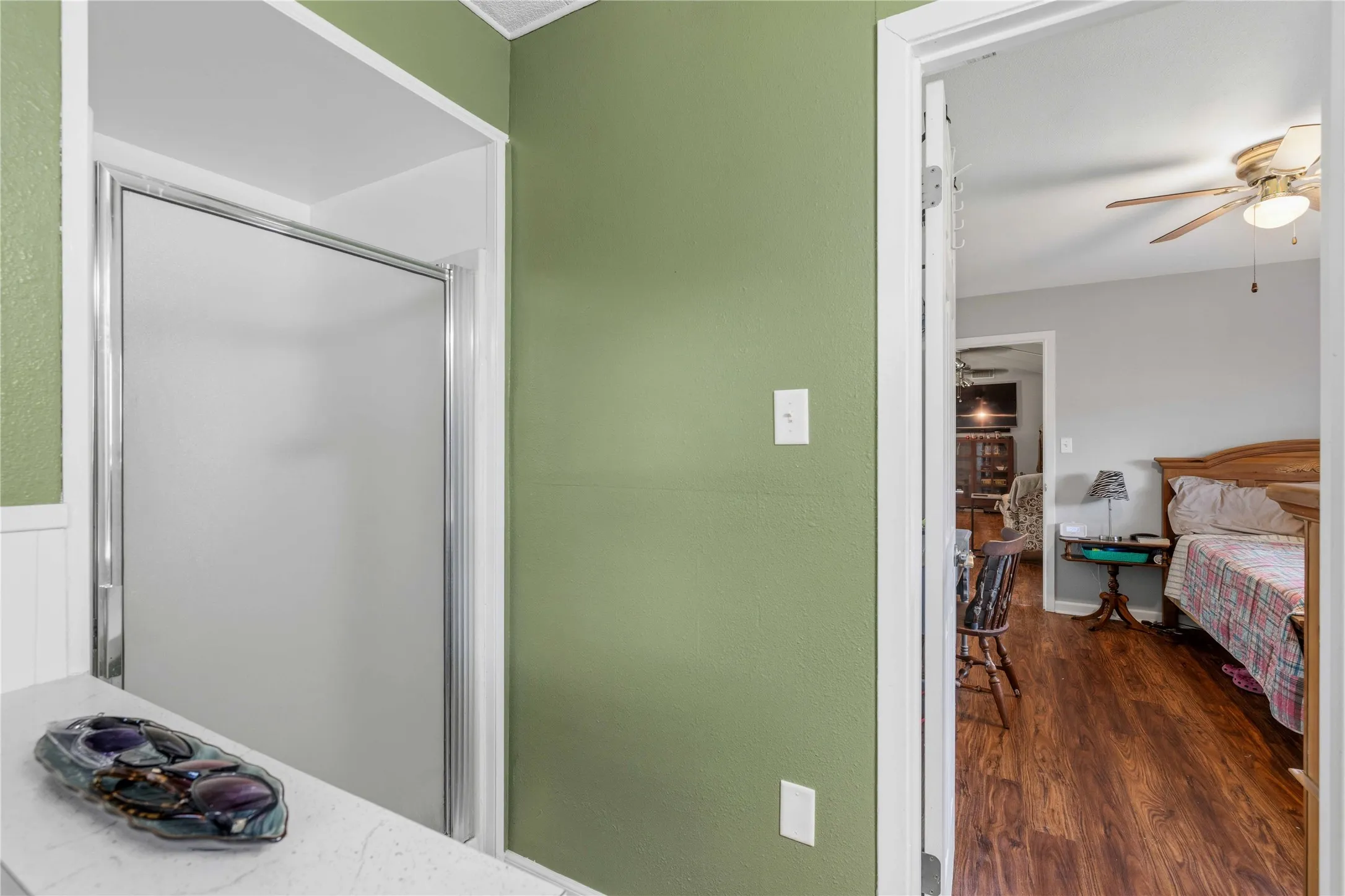 Single Family Residence For Sale in Brown County , 2107 16th Street, Brownwood, Texas 76801, 3 Bedroom, 2 Bathroom, 2 Garage spaces, 1,449 Sqft, built in 1968, mls#21359985, Real Estate Agent in Brownwood, Homes For Sale in Brown county, Homes For Sale in Brownwood, Realtor in Brownwood Texas, Real Estate Brokerage Independent Realty Texas, Luminita Cordes Realtor