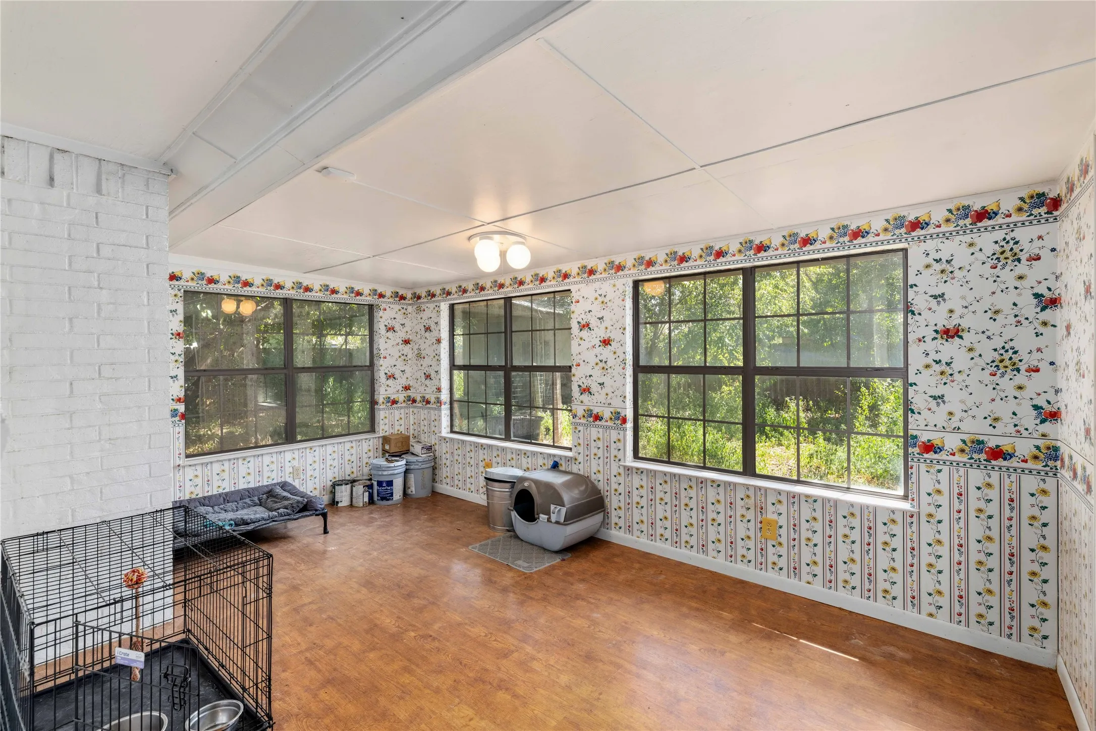 Single Family Residence For Sale in Brown County , 2107 16th Street, Brownwood, Texas 76801, 3 Bedroom, 2 Bathroom, 2 Garage spaces, 1,449 Sqft, built in 1968, mls#21359985, Real Estate Agent in Brownwood, Homes For Sale in Brown county, Homes For Sale in Brownwood, Realtor in Brownwood Texas, Real Estate Brokerage Independent Realty Texas, Luminita Cordes Realtor