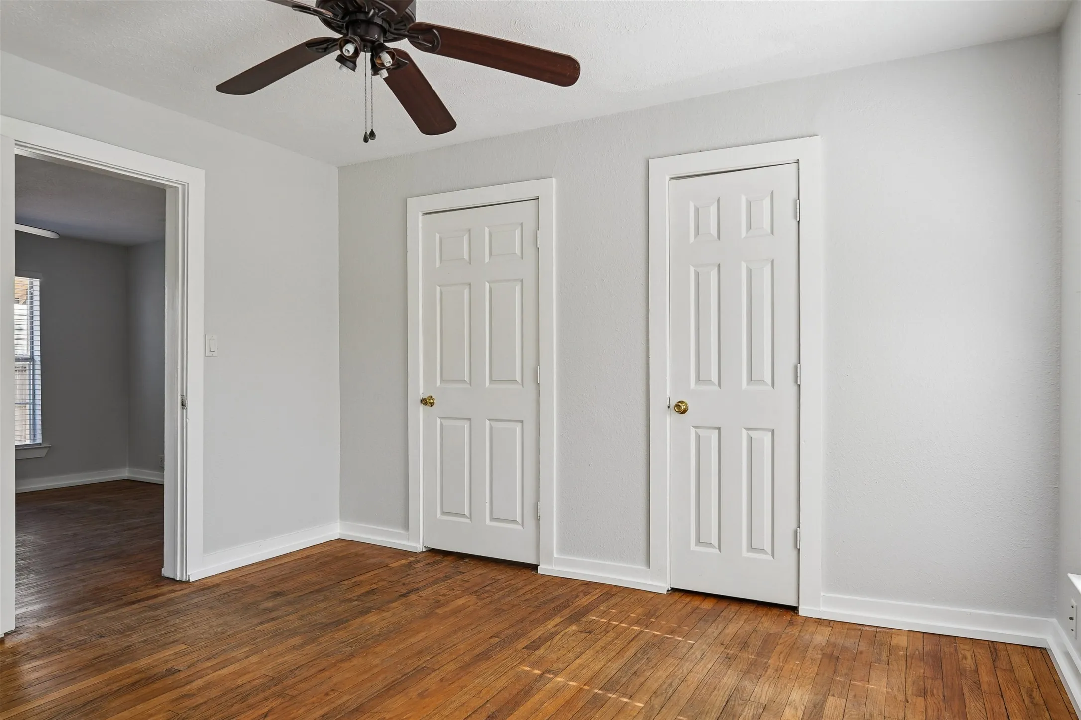 Single Family Residence For Sale in Denton County , 403 Marshall Street, Sanger, Texas 76266, 3 Bedroom, 2 Bathroom, Garage spaces, 1,312 Sqft, built in 1950, mls#21360065, Real Estate Agent in Sanger, Homes For Sale in Denton county, Homes For Sale in Sanger, Realtor in Sanger Texas, Real Estate Brokerage Independent Realty Texas, Luminita Cordes Realtor