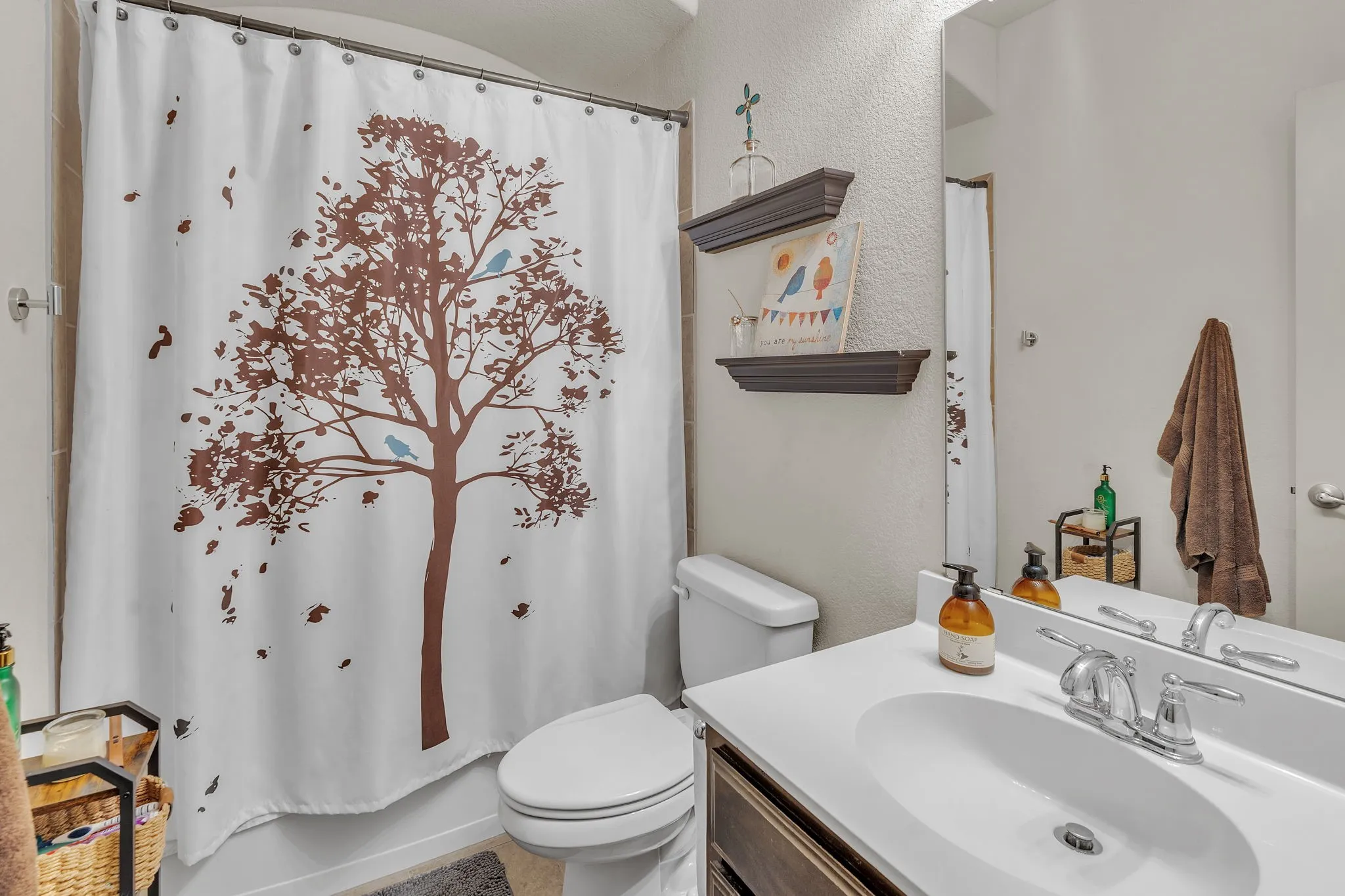 Single Family Residence For Sale in Parker County , 1052 Jodie Drive, Weatherford, Texas 76087, 3 Bedroom, 2 Bathroom, 2 Garage spaces, 1,733 Sqft, built in 2013, mls#21360083, Real Estate Agent in Weatherford, Homes For Sale in Parker county, Homes For Sale in Weatherford, Realtor in Weatherford Texas, Real Estate Brokerage Independent Realty Texas, Luminita Cordes Realtor