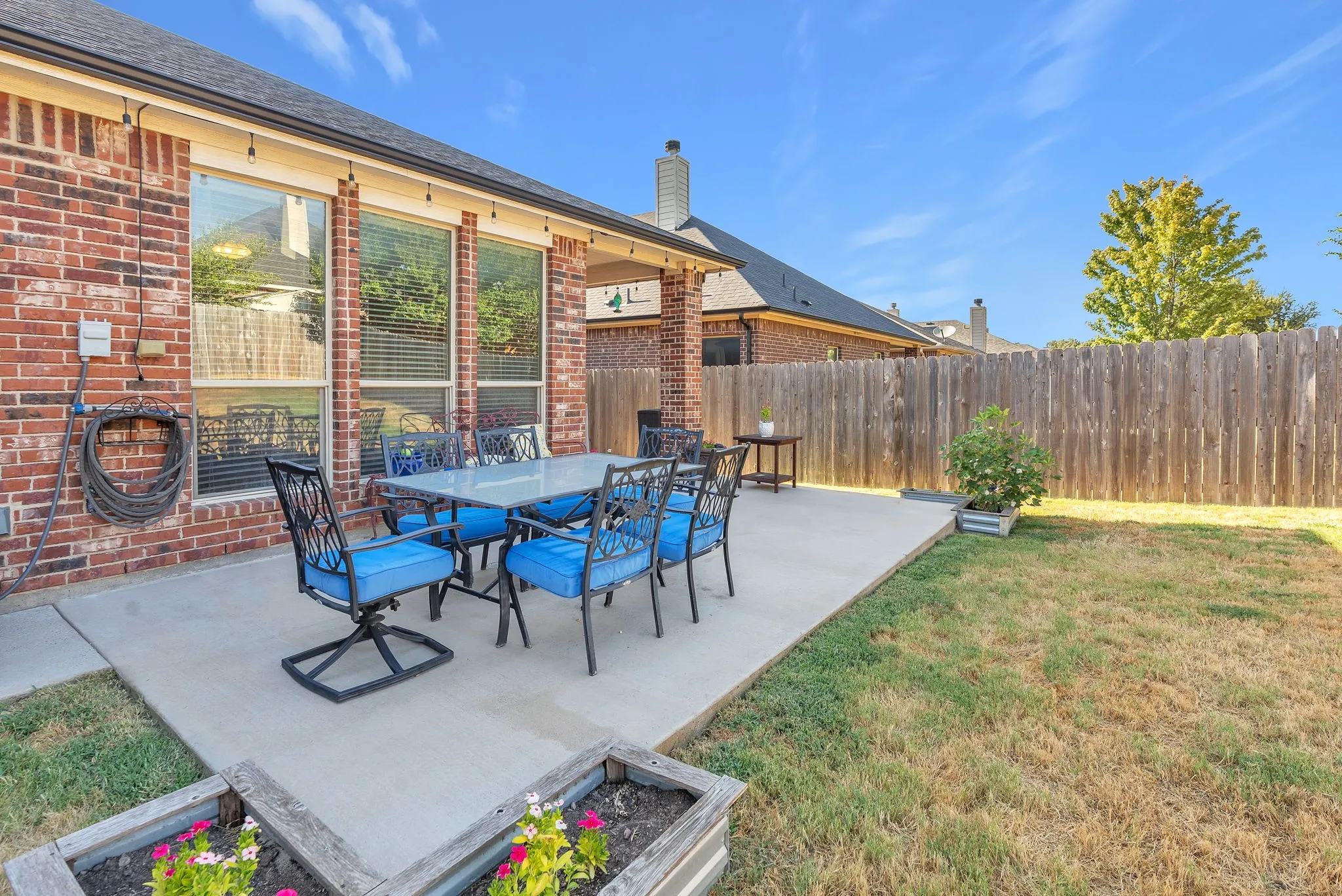 Single Family Residence For Sale in Parker County , 1052 Jodie Drive, Weatherford, Texas 76087, 3 Bedroom, 2 Bathroom, 2 Garage spaces, 1,733 Sqft, built in 2013, mls#21360083, Real Estate Agent in Weatherford, Homes For Sale in Parker county, Homes For Sale in Weatherford, Realtor in Weatherford Texas, Real Estate Brokerage Independent Realty Texas, Luminita Cordes Realtor