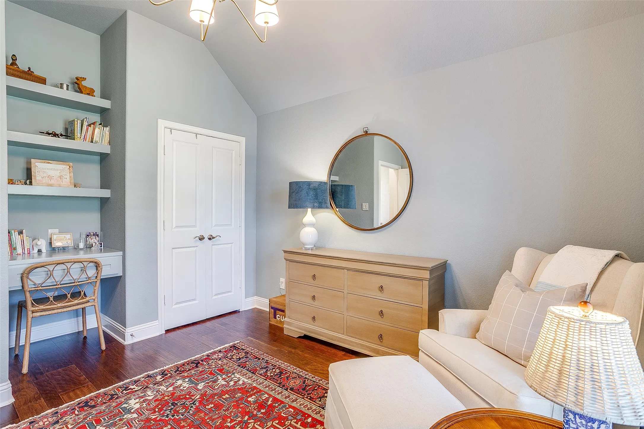 Single Family Residence For Sale in Parker County , 560 Point Vista Drive, Aledo, Texas 76008, 4 Bedroom, 3 Bathroom, 3 Garage spaces, 2,636 Sqft, built in 2019, mls#21358520, Real Estate Agent in Aledo, Homes For Sale in Parker county, Homes For Sale in Aledo, Realtor in Aledo Texas, Real Estate Brokerage Independent Realty Texas, Luminita Cordes Realtor