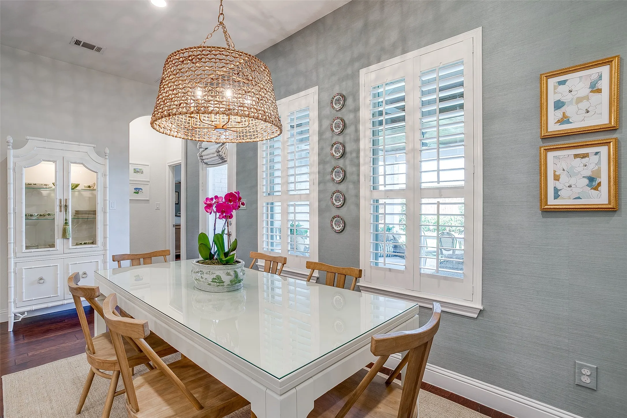 Single Family Residence For Sale in Parker County , 560 Point Vista Drive, Aledo, Texas 76008, 4 Bedroom, 3 Bathroom, 3 Garage spaces, 2,636 Sqft, built in 2019, mls#21358520, Real Estate Agent in Aledo, Homes For Sale in Parker county, Homes For Sale in Aledo, Realtor in Aledo Texas, Real Estate Brokerage Independent Realty Texas, Luminita Cordes Realtor