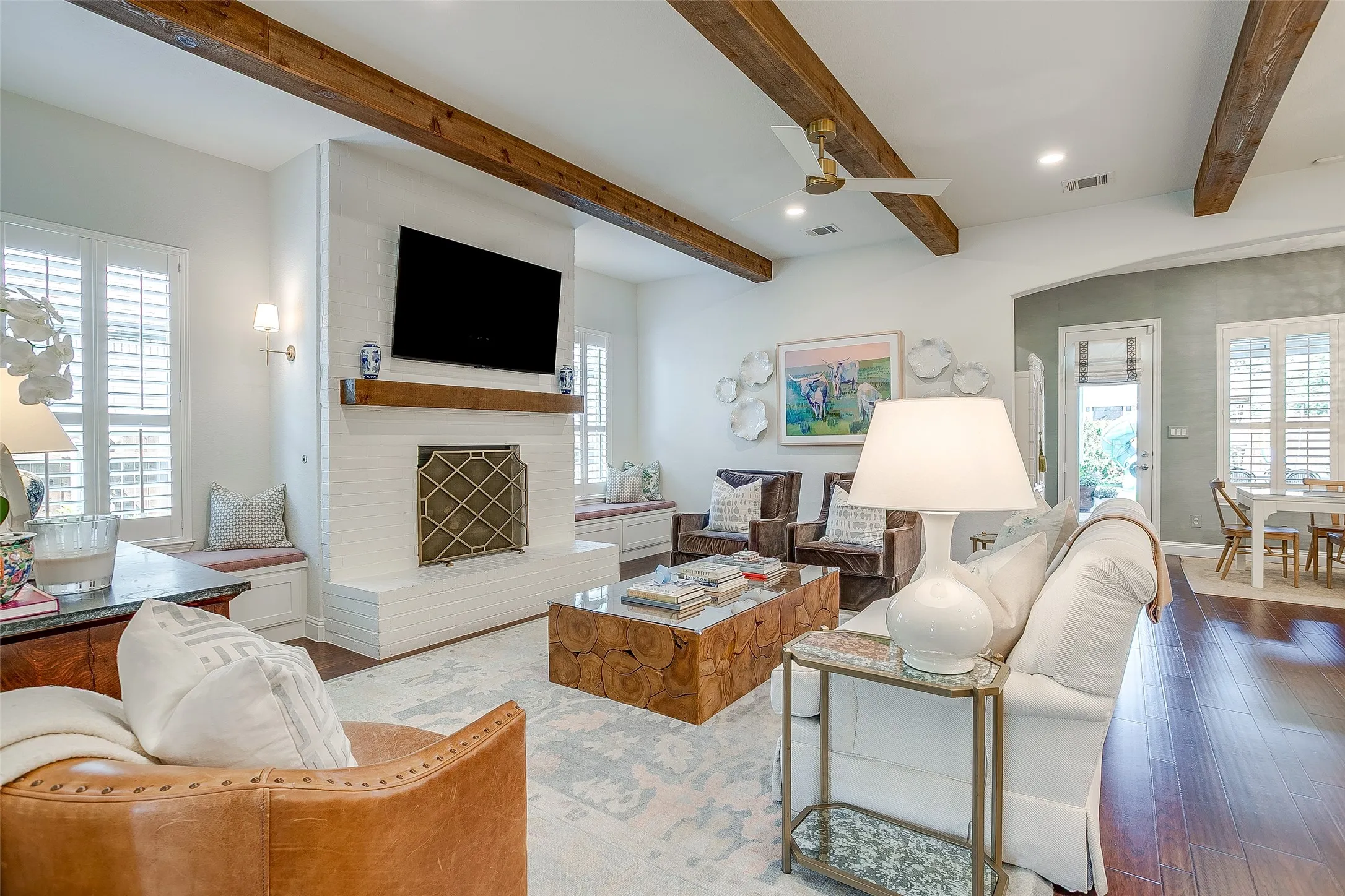 Single Family Residence For Sale in Parker County , 560 Point Vista Drive, Aledo, Texas 76008, 4 Bedroom, 3 Bathroom, 3 Garage spaces, 2,636 Sqft, built in 2019, mls#21358520, Real Estate Agent in Aledo, Homes For Sale in Parker county, Homes For Sale in Aledo, Realtor in Aledo Texas, Real Estate Brokerage Independent Realty Texas, Luminita Cordes Realtor