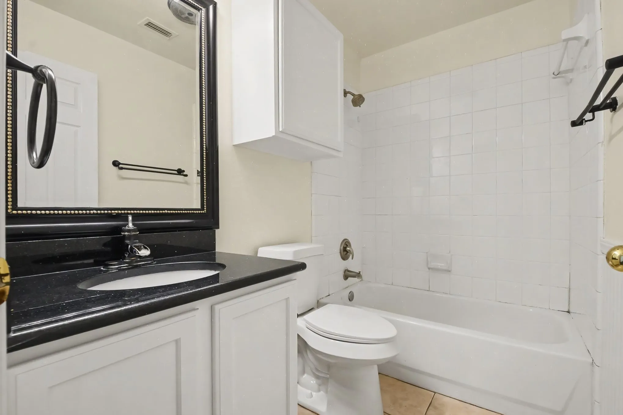 Single Family Residence For Rent in Collin County , 10112 Asheboro Street, Frisco, Texas 75035, 3 Bedroom, 2 Bathroom, 3 Garage spaces, 2,091 Sqft, built in 1999, mls#21360092, Real Estate Agent in Frisco, Homes For Rent in Collin county, Homes For Rent in Frisco, Realtor in Frisco Texas, Real Estate Brokerage Independent Realty Texas, Luminita Cordes Realtor