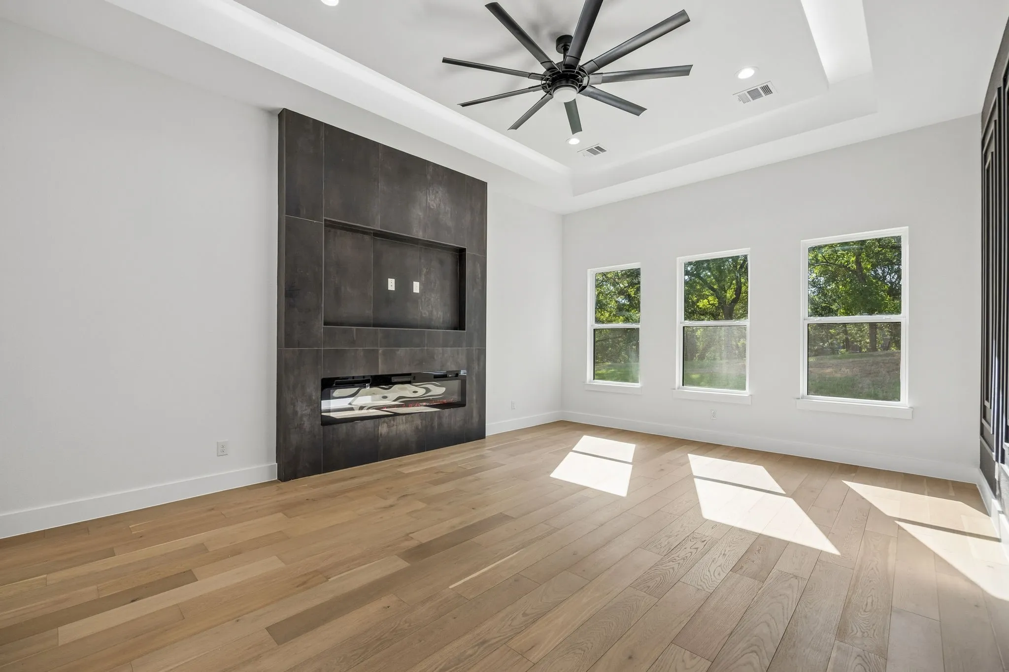 Single Family Residence For Sale in Ellis County , 1822 Sunset Crossing, Cedar Hill, Texas 75104, 5 Bedroom, 5 Bathroom, 4 Garage spaces, 4,175 Sqft, built in 2026, mls#21359818, Real Estate Agent in Cedar Hill, Homes For Sale in Ellis county, Homes For Sale in Cedar Hill, Realtor in Cedar Hill Texas, Real Estate Brokerage Independent Realty Texas, Luminita Cordes Realtor