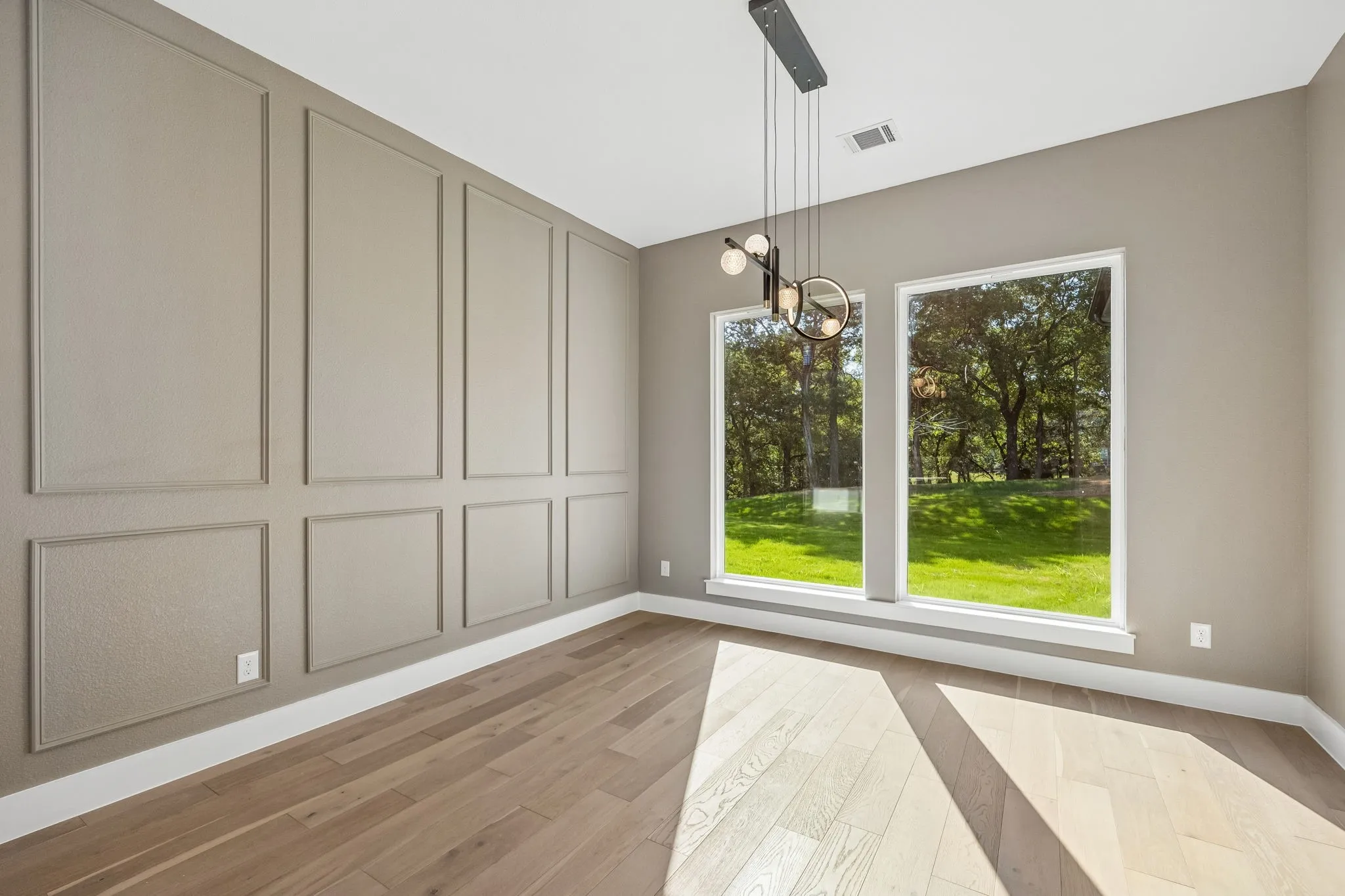 Single Family Residence For Sale in Ellis County , 1822 Sunset Crossing, Cedar Hill, Texas 75104, 5 Bedroom, 5 Bathroom, 4 Garage spaces, 4,175 Sqft, built in 2026, mls#21359818, Real Estate Agent in Cedar Hill, Homes For Sale in Ellis county, Homes For Sale in Cedar Hill, Realtor in Cedar Hill Texas, Real Estate Brokerage Independent Realty Texas, Luminita Cordes Realtor