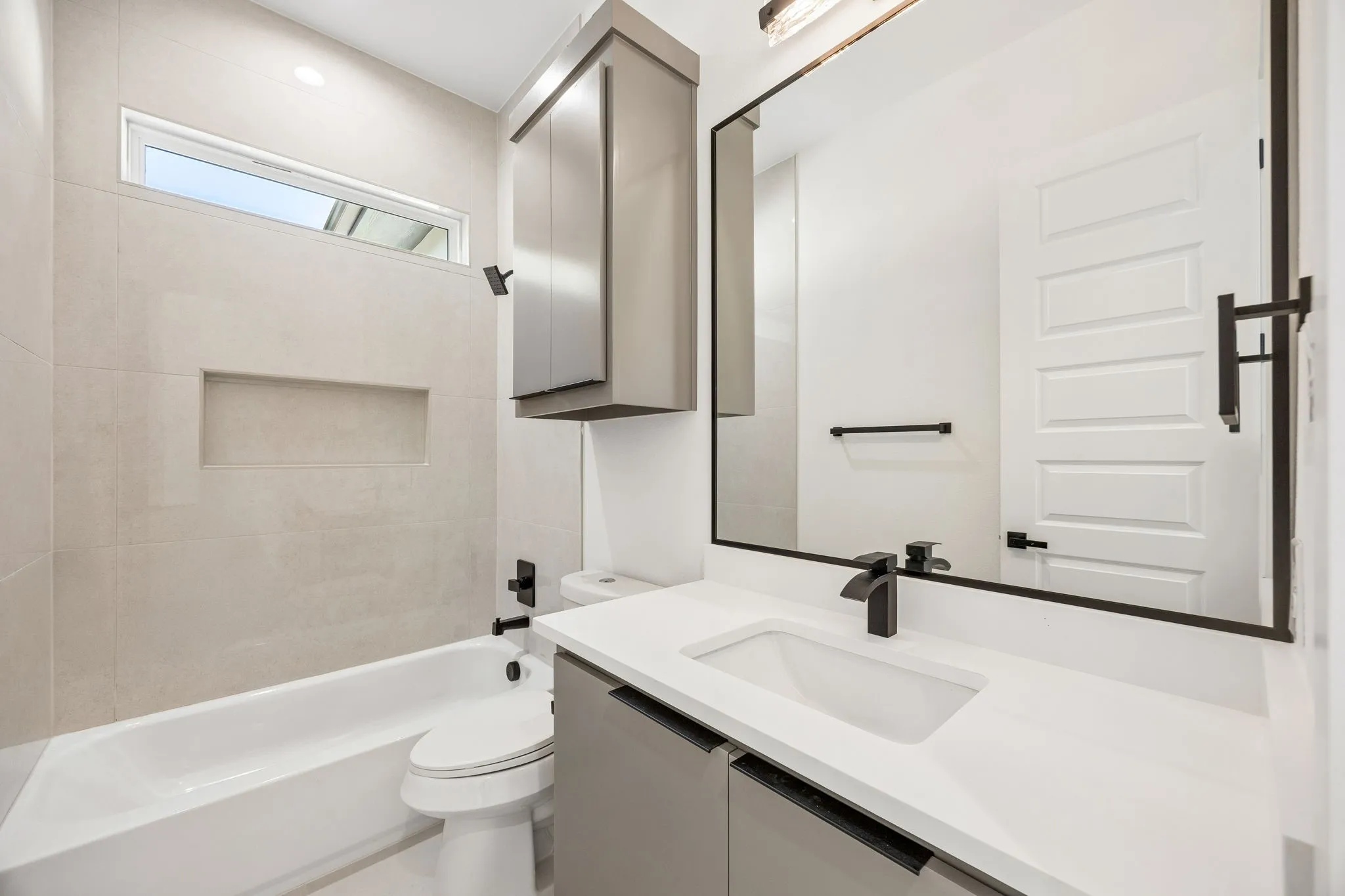 Single Family Residence For Sale in Ellis County , 1822 Sunset Crossing, Cedar Hill, Texas 75104, 5 Bedroom, 5 Bathroom, 4 Garage spaces, 4,175 Sqft, built in 2026, mls#21359818, Real Estate Agent in Cedar Hill, Homes For Sale in Ellis county, Homes For Sale in Cedar Hill, Realtor in Cedar Hill Texas, Real Estate Brokerage Independent Realty Texas, Luminita Cordes Realtor