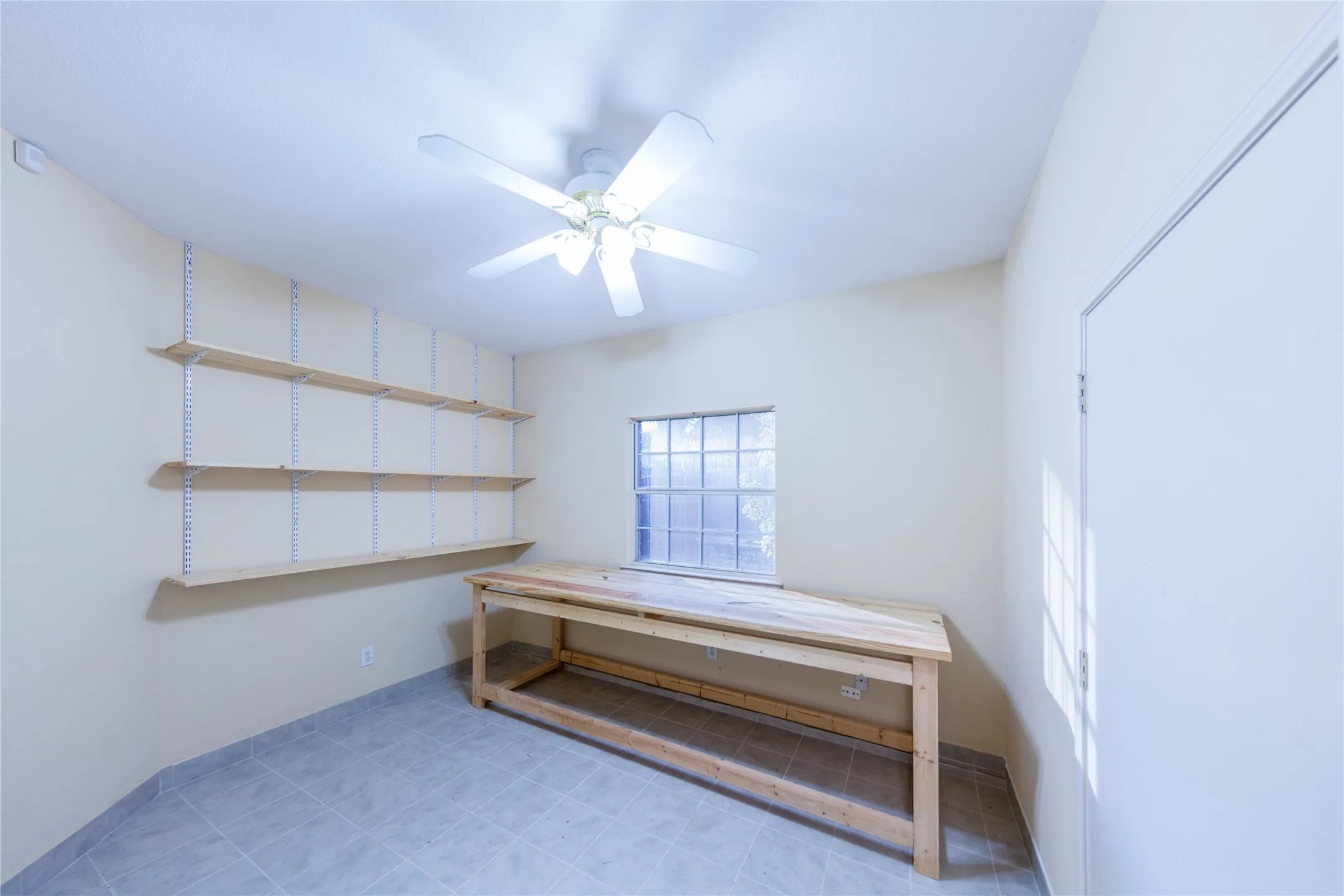 Single Family Residence For Sale in Collin County , 2988 Hillingdon Drive, Richardson, Texas 75082, 4 Bedroom, 4 Bathroom, 2 Garage spaces, 3,804 Sqft, built in 1996, mls#21360112, Real Estate Agent in Richardson, Homes For Sale in Collin county, Homes For Sale in Richardson, Realtor in Richardson Texas, Real Estate Brokerage Independent Realty Texas, Luminita Cordes Realtor