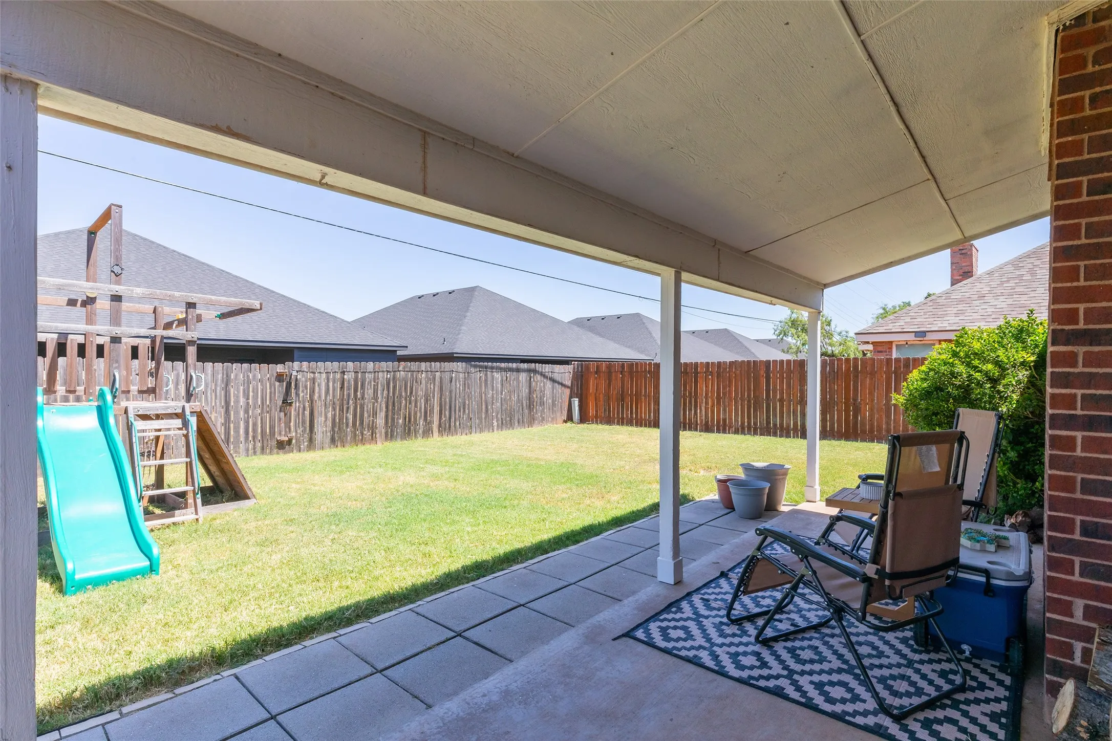 Single Family Residence For Sale in Taylor County , 4450 Cole Drive, Abilene, Texas 79606, 3 Bedroom, 2 Bathroom, 2 Garage spaces, 1,616 Sqft, built in 1998, mls#21358834, Real Estate Agent in Abilene, Homes For Sale in Taylor county, Homes For Sale in Abilene, Realtor in Abilene Texas, Real Estate Brokerage Independent Realty Texas, Luminita Cordes Realtor