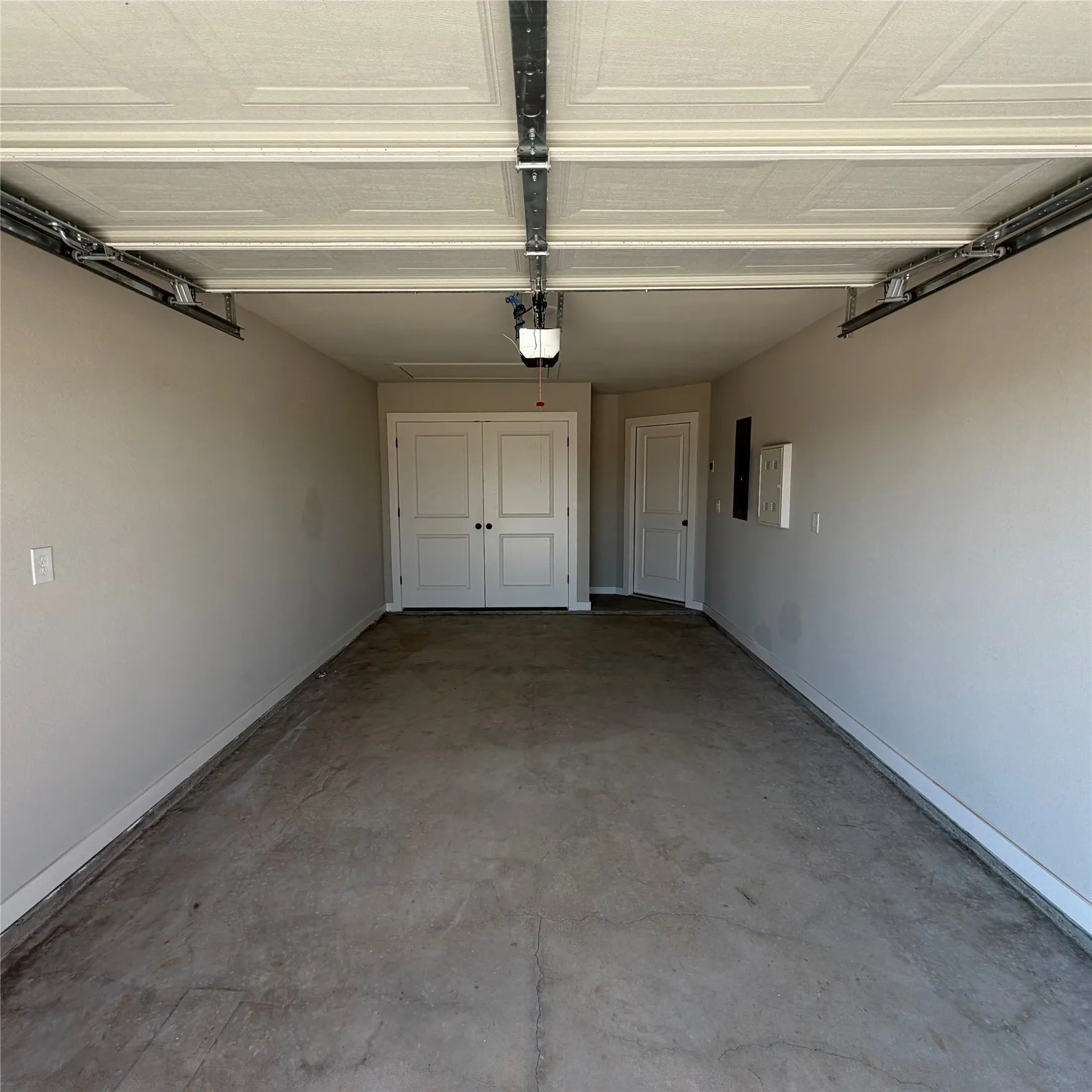Single Family Residence For Rent in Taylor County , 518 Colorado Street, Abilene, Texas 79601, 3 Bedroom, 2 Bathroom, 2 Garage spaces, 1,457 Sqft, built in 2026, mls#21360120, Real Estate Agent in Abilene, Homes For Rent in Taylor county, Homes For Rent in Abilene, Realtor in Abilene Texas, Real Estate Brokerage Independent Realty Texas, Luminita Cordes Realtor