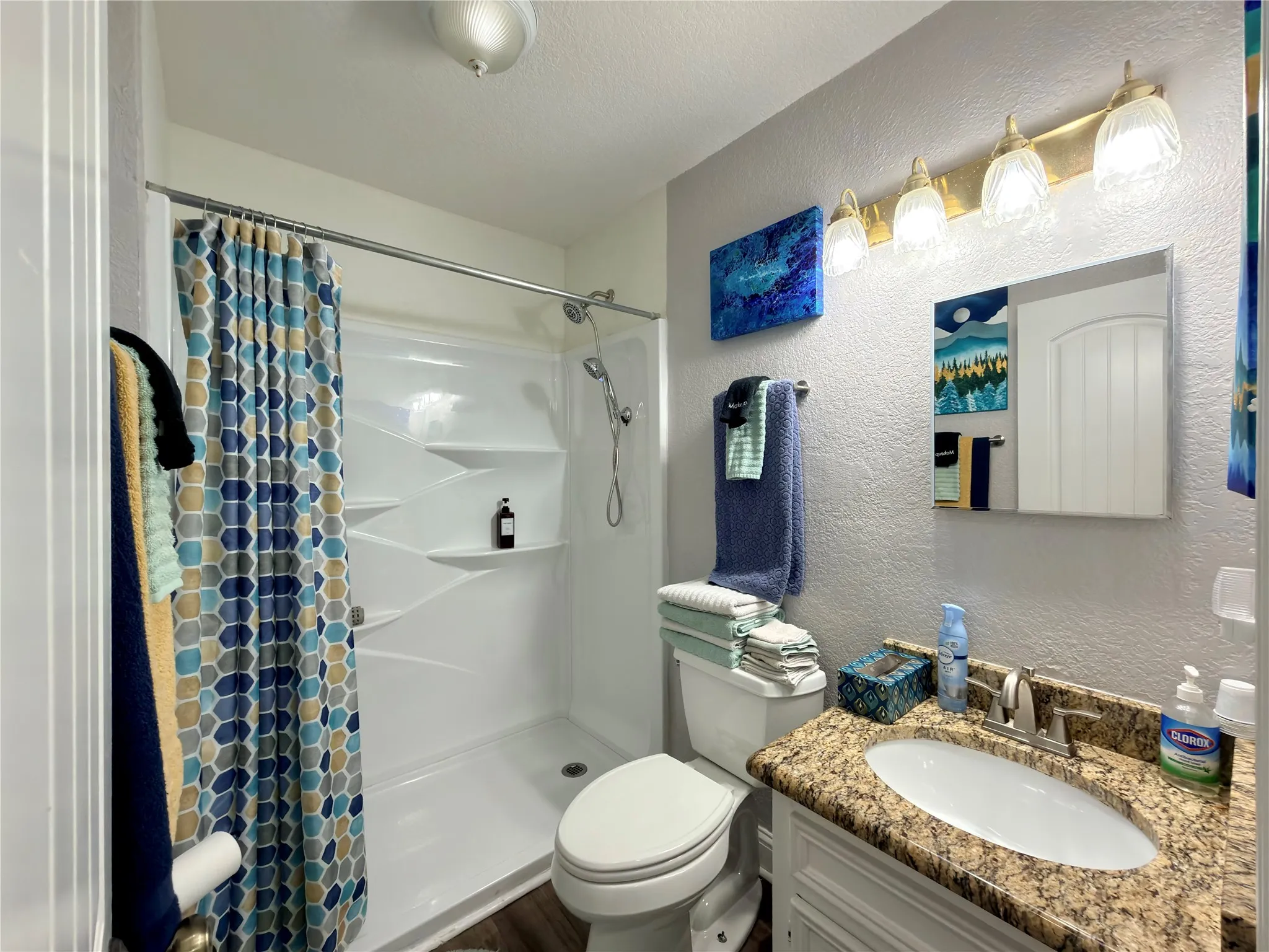 Single Family Residence For Sale in Henderson County , 29029 COUNTY ROAD 2100, Kemp, Texas 75143, 6 Bedroom, 4 Bathroom, Garage spaces, 4,340 Sqft, built in 1978, mls#21360133, Real Estate Agent in Kemp, Homes For Sale in Henderson county, Homes For Sale in Kemp, Realtor in Kemp Texas, Real Estate Brokerage Independent Realty Texas, Luminita Cordes Realtor