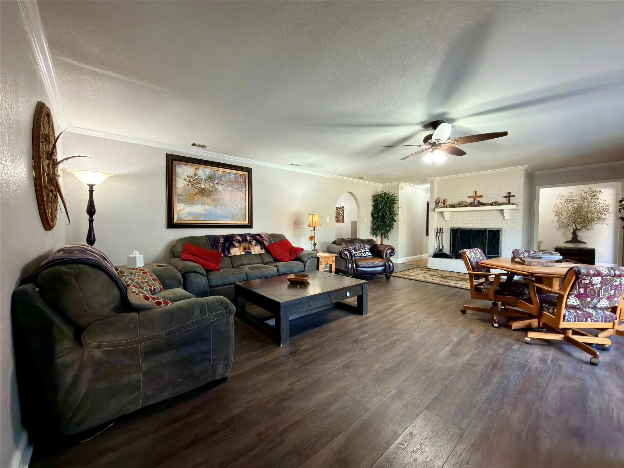 Single Family Residence For Sale in Henderson County , 29029 COUNTY ROAD 2100, Kemp, Texas 75143, 6 Bedroom, 4 Bathroom, Garage spaces, 4,340 Sqft, built in 1978, mls#21360133, Real Estate Agent in Kemp, Homes For Sale in Henderson county, Homes For Sale in Kemp, Realtor in Kemp Texas, Real Estate Brokerage Independent Realty Texas, Luminita Cordes Realtor