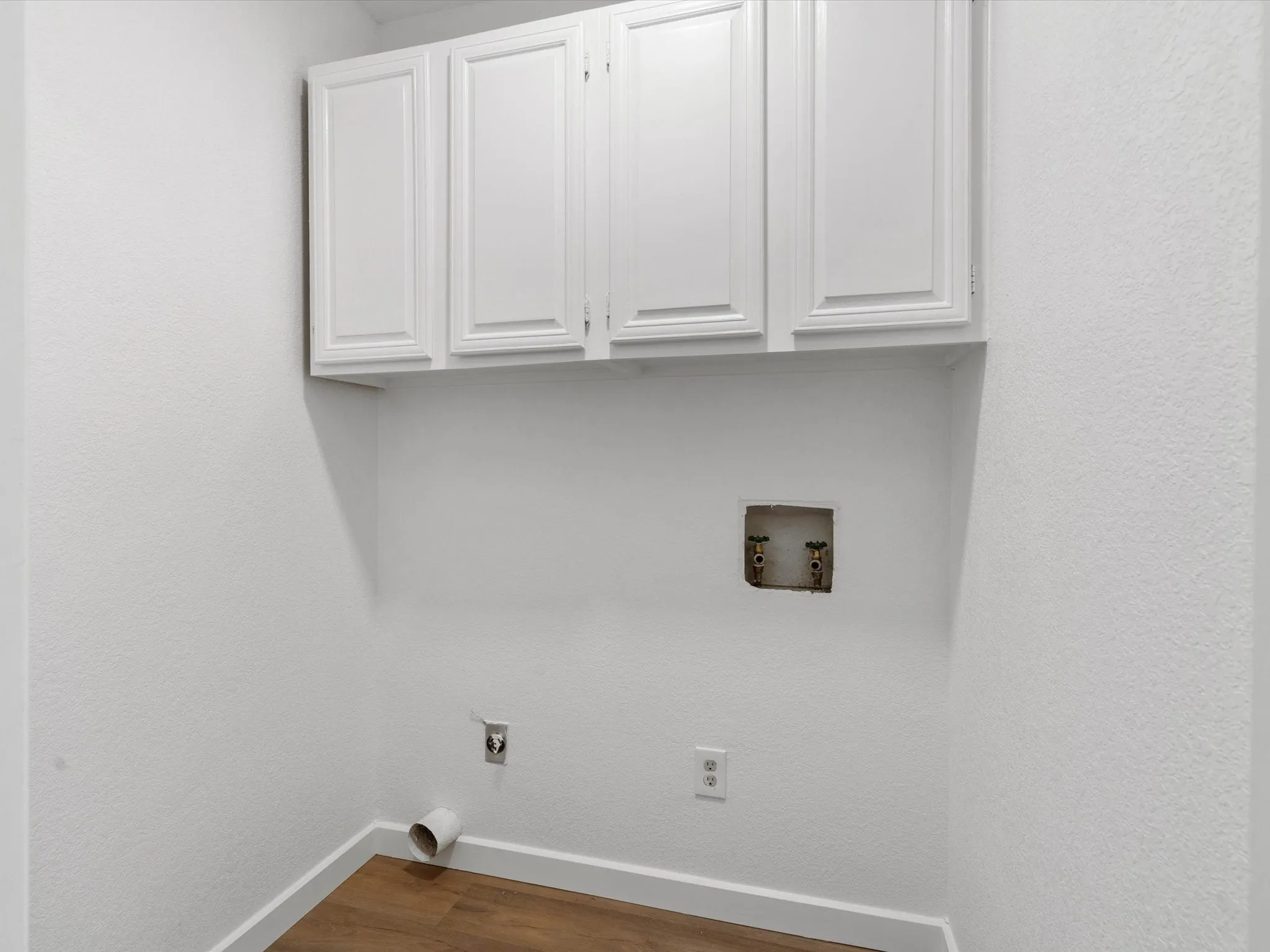 Duplex For Rent in Parker County , 1117 S Rusk Street 1115, Weatherford, Texas 76086, 3 Bedroom, 2 Bathroom, 2 Garage spaces, 1,565 Sqft, built in 1977, Price $1,800, mls#21336082, Real Estate Agent in Weatherford, Homes For Rent in Parker county, Homes For Rent in Weatherford, Realtor in Weatherford Texas, Real Estate Brokerage Independent Realty Texas, Luminita Cordes Realtor