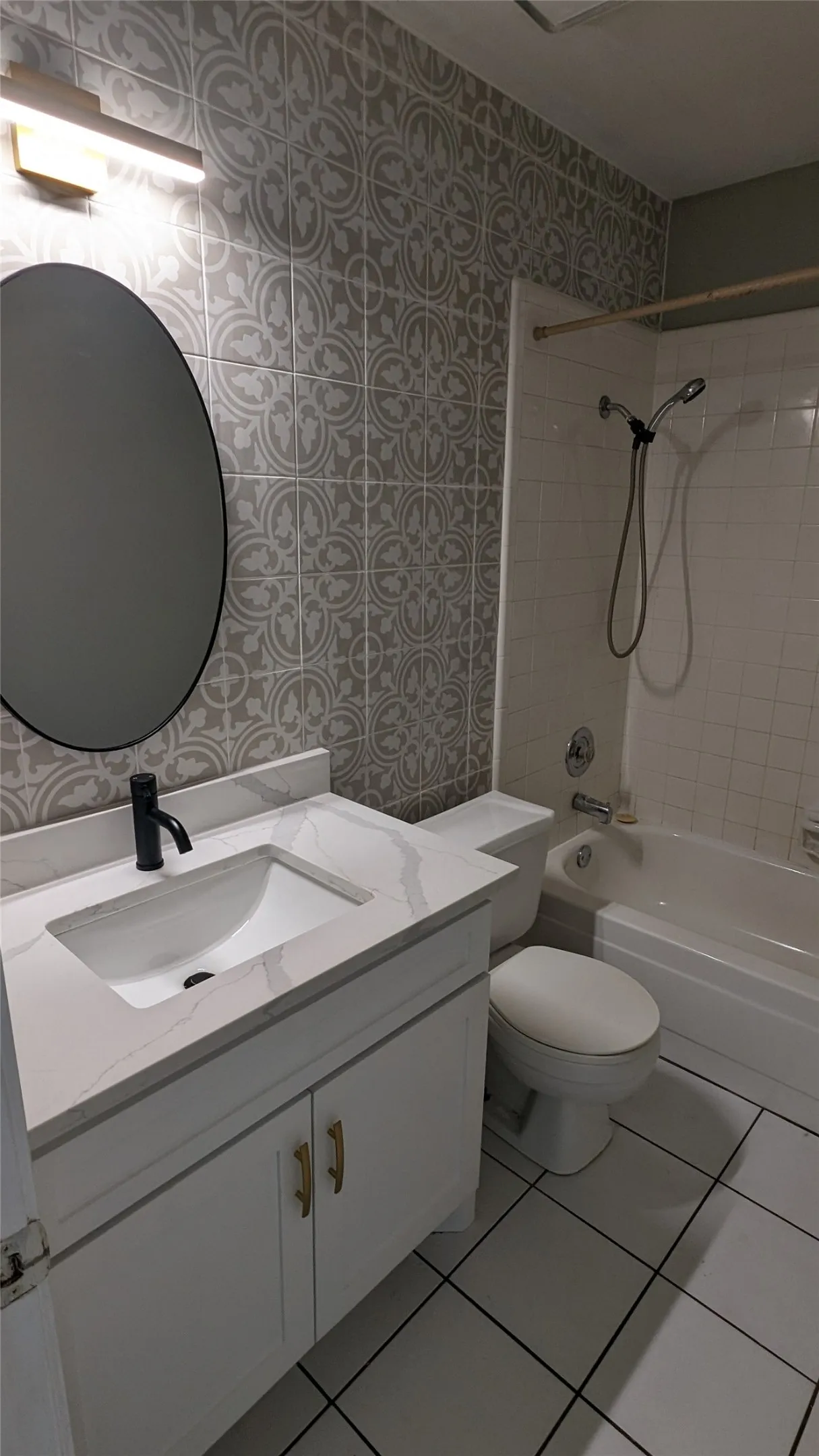 Single Family Residence For Rent in Denton County , 2706 Parkview Drive, Corinth, Texas 76210, 3 Bedroom, 2 Bathroom, 2 Garage spaces, 1,424 Sqft, built in 1986, mls#21359553, Real Estate Agent in Corinth, Homes For Rent in Denton county, Homes For Rent in Corinth, Realtor in Corinth Texas, Real Estate Brokerage Independent Realty Texas, Luminita Cordes Realtor