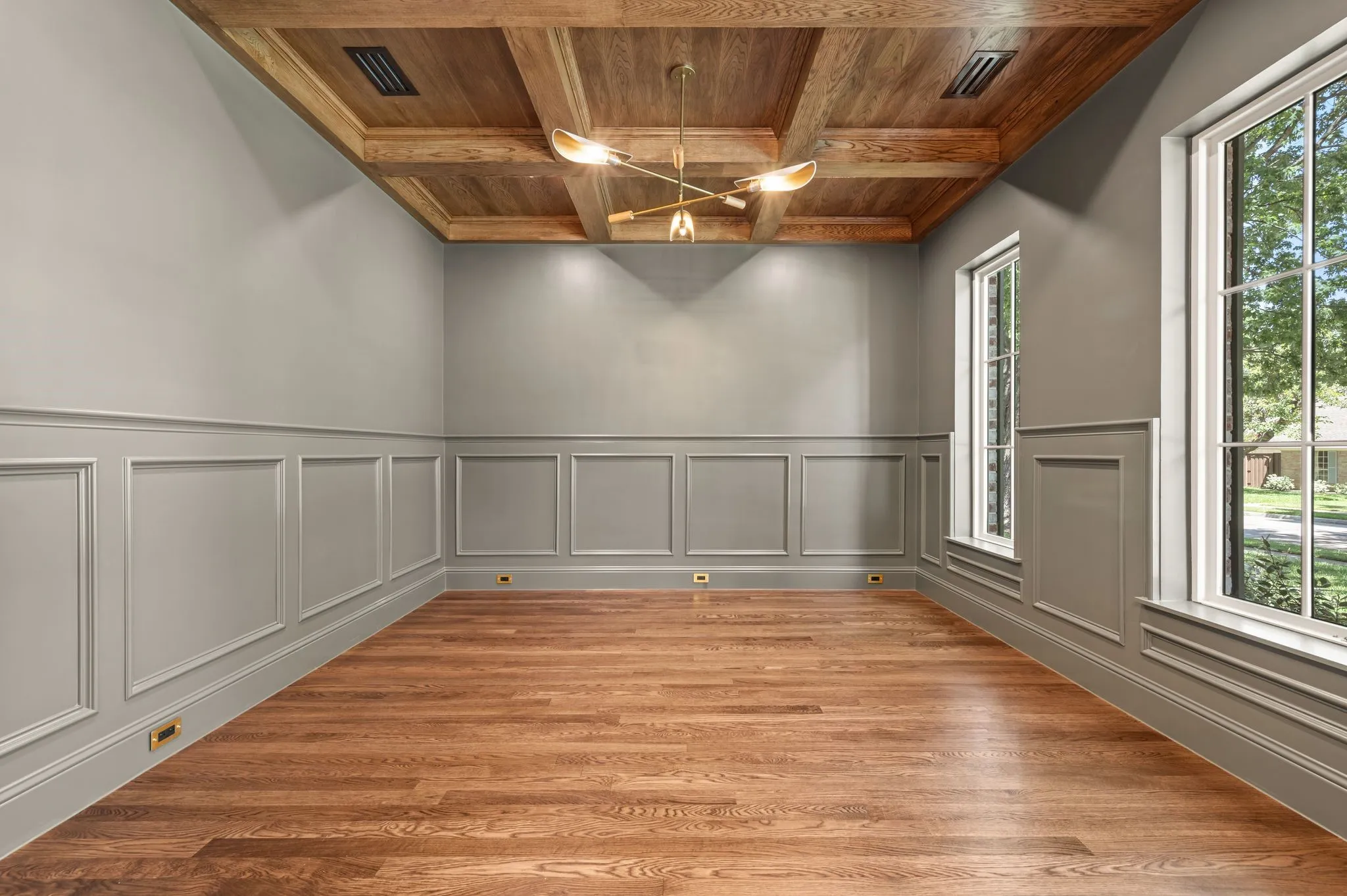 Single Family Residence For Sale in Dallas County , 2105 Flat Creek Drive, Richardson, Texas 75080, 4 Bedroom, 5 Bathroom, 2 Garage spaces, 4,286 Sqft, built in 2026, mls#21359953, Real Estate Agent in Richardson, Homes For Sale in Dallas county, Homes For Sale in Richardson, Realtor in Richardson Texas, Real Estate Brokerage Independent Realty Texas, Luminita Cordes Realtor