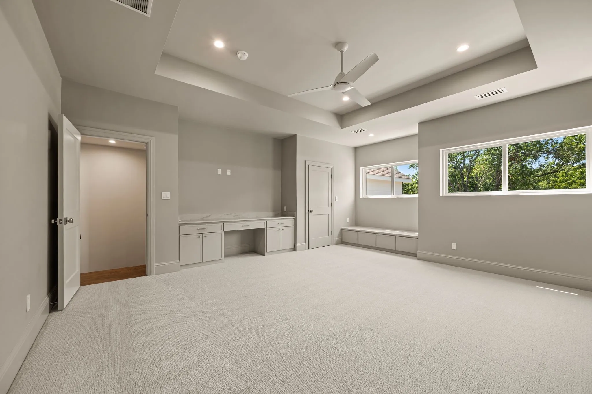 Single Family Residence For Sale in Dallas County , 2105 Flat Creek Drive, Richardson, Texas 75080, 4 Bedroom, 5 Bathroom, 2 Garage spaces, 4,286 Sqft, built in 2026, mls#21359953, Real Estate Agent in Richardson, Homes For Sale in Dallas county, Homes For Sale in Richardson, Realtor in Richardson Texas, Real Estate Brokerage Independent Realty Texas, Luminita Cordes Realtor