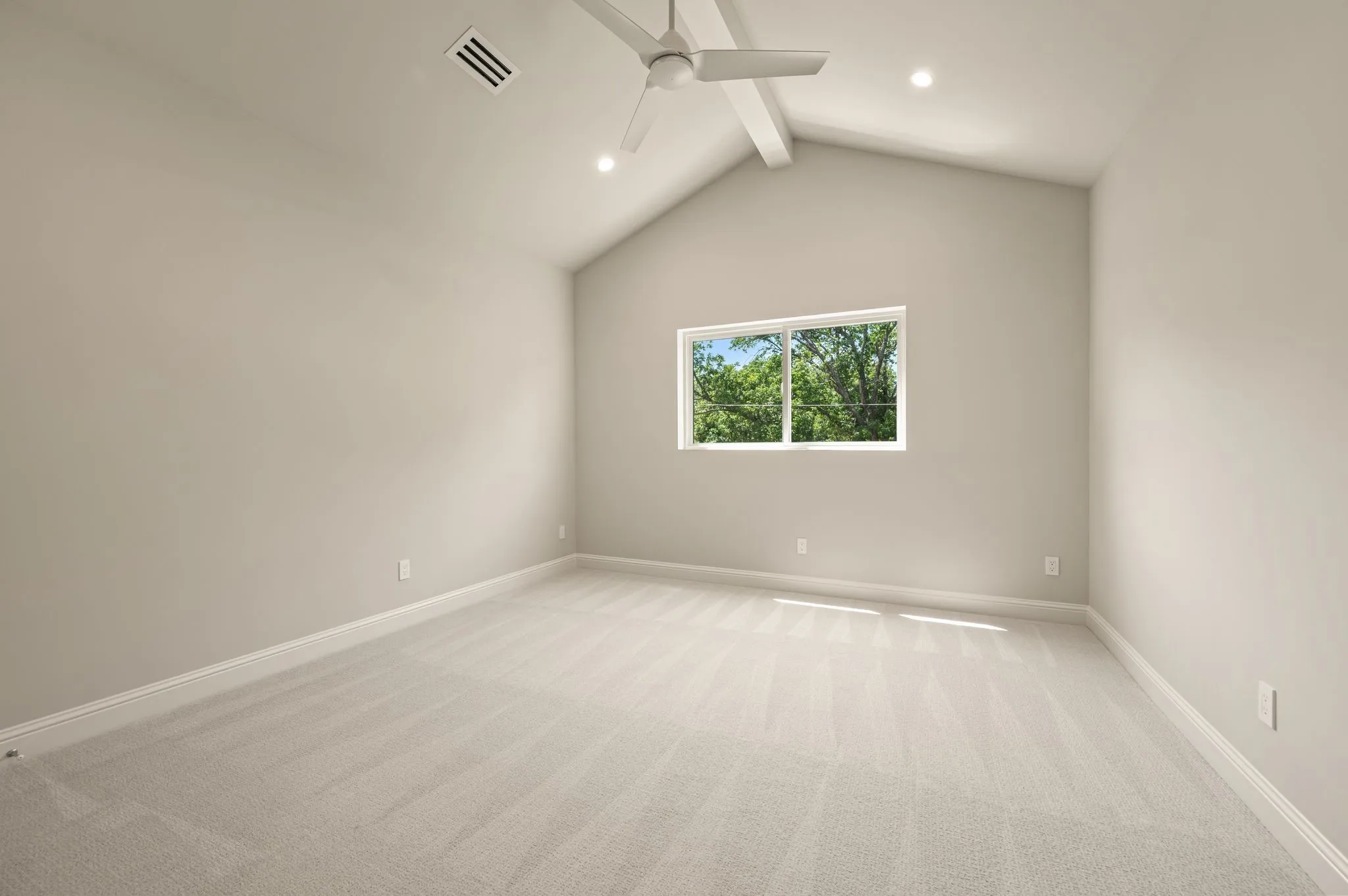 Single Family Residence For Sale in Dallas County , 2105 Flat Creek Drive, Richardson, Texas 75080, 4 Bedroom, 5 Bathroom, 2 Garage spaces, 4,286 Sqft, built in 2026, mls#21359953, Real Estate Agent in Richardson, Homes For Sale in Dallas county, Homes For Sale in Richardson, Realtor in Richardson Texas, Real Estate Brokerage Independent Realty Texas, Luminita Cordes Realtor