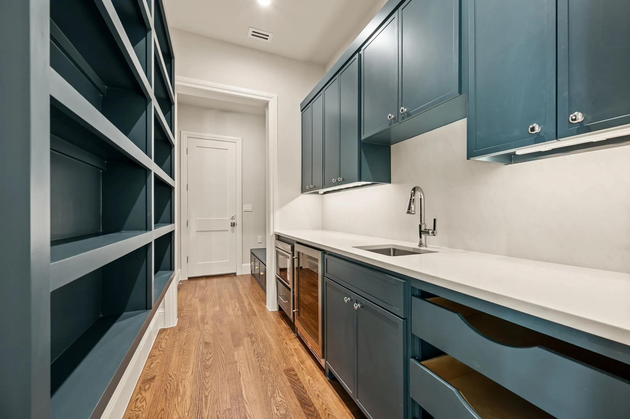Single Family Residence For Sale in Dallas County , 2105 Flat Creek Drive, Richardson, Texas 75080, 4 Bedroom, 5 Bathroom, 2 Garage spaces, 4,286 Sqft, built in 2026, mls#21359953, Real Estate Agent in Richardson, Homes For Sale in Dallas county, Homes For Sale in Richardson, Realtor in Richardson Texas, Real Estate Brokerage Independent Realty Texas, Luminita Cordes Realtor