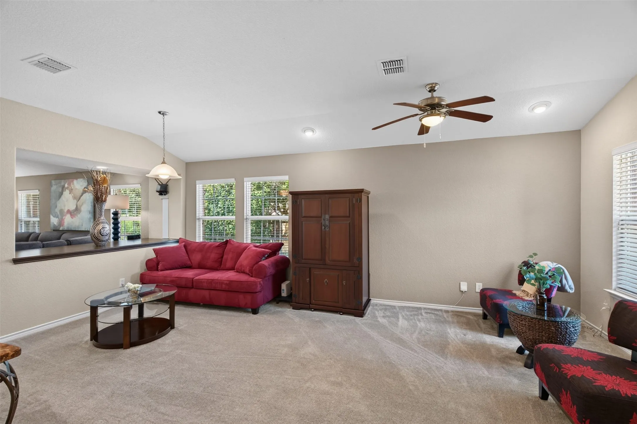 Single Family Residence For Sale in Dallas County , 2151 Van Zandt Drive, Grand Prairie, Texas 75052, 3 Bedroom, 2 Bathroom, 2 Garage spaces, 2,002 Sqft, built in 2006, mls#21357859, Real Estate Agent in Grand Prairie, Homes For Sale in Dallas county, Homes For Sale in Grand Prairie, Realtor in Grand Prairie Texas, Real Estate Brokerage Independent Realty Texas, Luminita Cordes Realtor