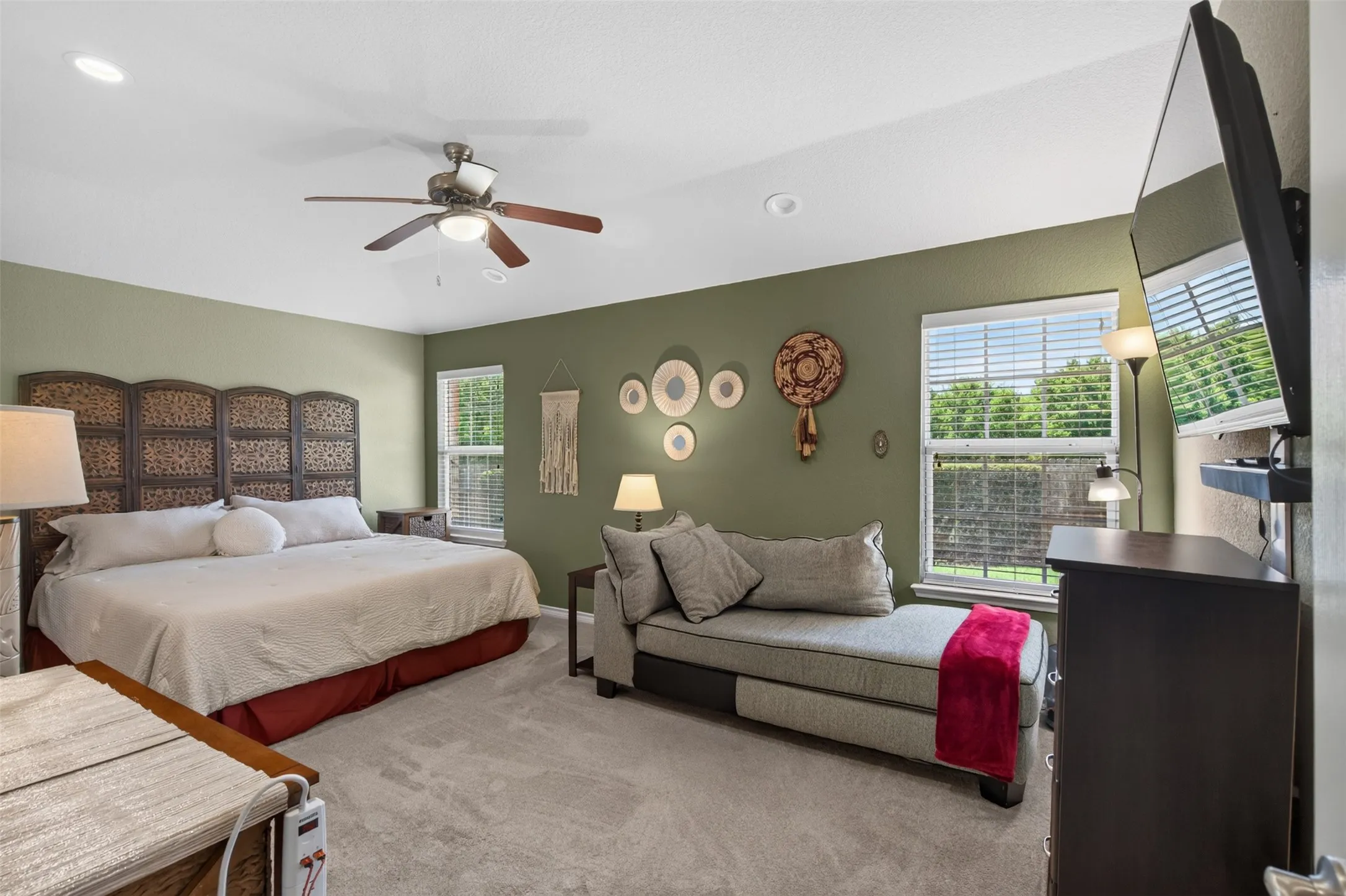 Single Family Residence For Sale in Dallas County , 2151 Van Zandt Drive, Grand Prairie, Texas 75052, 3 Bedroom, 2 Bathroom, 2 Garage spaces, 2,002 Sqft, built in 2006, mls#21357859, Real Estate Agent in Grand Prairie, Homes For Sale in Dallas county, Homes For Sale in Grand Prairie, Realtor in Grand Prairie Texas, Real Estate Brokerage Independent Realty Texas, Luminita Cordes Realtor