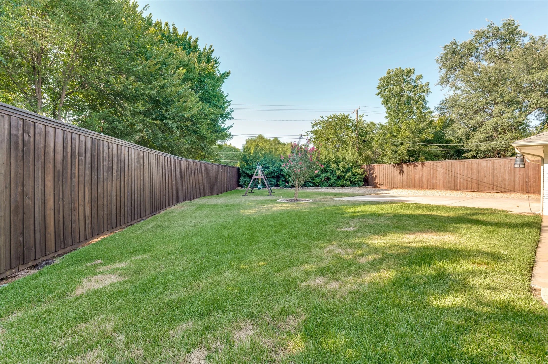 Single Family Residence For Sale in Dallas County , 3959 Goodfellow Drive, Dallas, Texas 75229, 4 Bedroom, 3 Bathroom, 2 Garage spaces, 2,494 Sqft, built in 1969, mls#21359022, Real Estate Agent in Dallas, Homes For Sale in Dallas county, Homes For Sale in Dallas, Realtor in Dallas Texas, Real Estate Brokerage Independent Realty Texas, Luminita Cordes Realtor