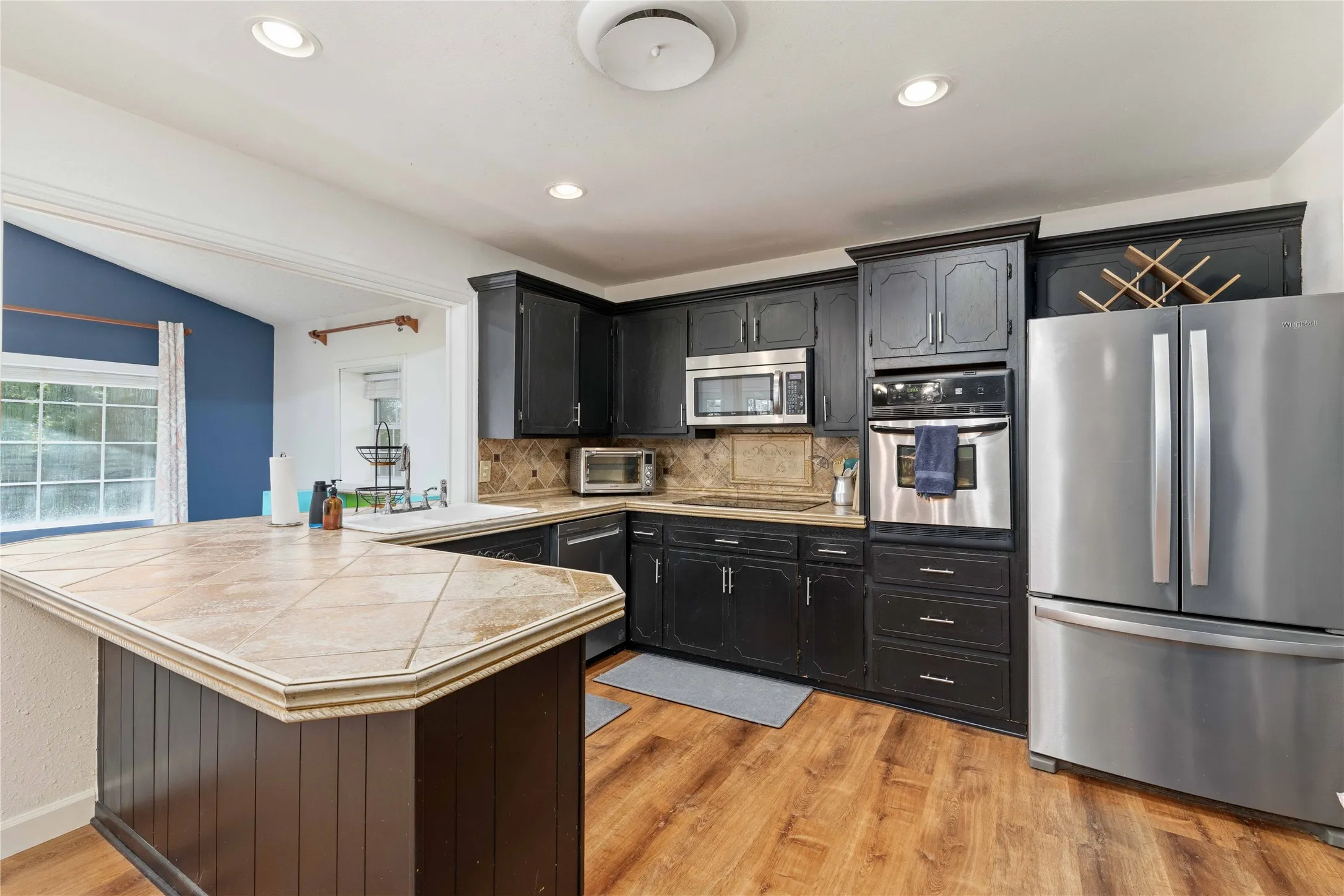 Single Family Residence For Sale in Brown County , 1709 Broadmoor Drive, Brownwood, Texas 76801, 3 Bedroom, 2 Bathroom, 2 Garage spaces, 1,997 Sqft, built in 1970, mls#21359801, Real Estate Agent in Brownwood, Homes For Sale in Brown county, Homes For Sale in Brownwood, Realtor in Brownwood Texas, Real Estate Brokerage Independent Realty Texas, Luminita Cordes Realtor
