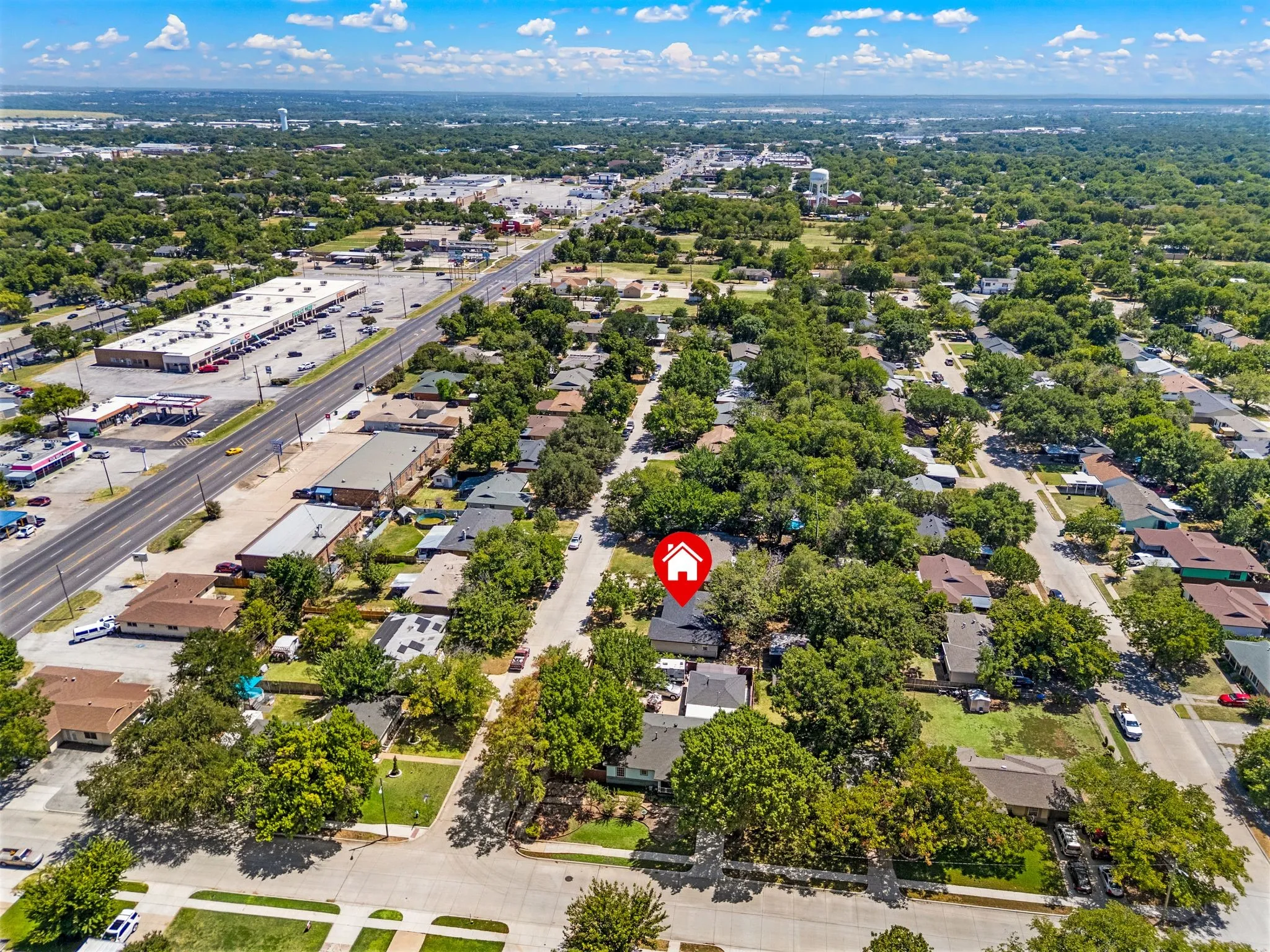 Single Family Residence For Sale in Tarrant County , 3557 Montreal Circle, Haltom City, Texas 76117, 4 Bedroom, 3 Bathroom, Garage spaces, 1,545 Sqft, built in 1957, mls#21359701, Real Estate Agent in Haltom City, Homes For Sale in Tarrant county, Homes For Sale in Haltom City, Realtor in Haltom City Texas, Real Estate Brokerage Independent Realty Texas, Luminita Cordes Realtor