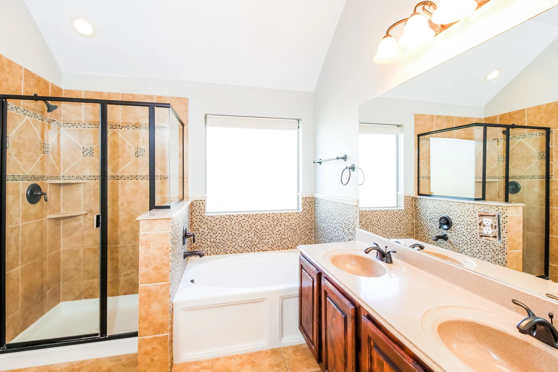 Single Family Residence For Rent in Collin County , 206 Lavaca Drive, Princeton, Texas 75407, 3 Bedroom, 2 Bathroom, 2 Garage spaces, 2,020 Sqft, built in 2010, mls#21360156, Real Estate Agent in Princeton, Homes For Rent in Collin county, Homes For Rent in Princeton, Realtor in Princeton Texas, Real Estate Brokerage Independent Realty Texas, Luminita Cordes Realtor