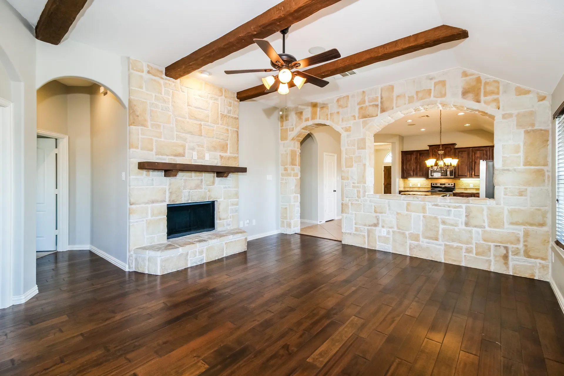 Single Family Residence For Rent in Collin County , 206 Lavaca Drive, Princeton, Texas 75407, 3 Bedroom, 2 Bathroom, 2 Garage spaces, 2,020 Sqft, built in 2010, mls#21360156, Real Estate Agent in Princeton, Homes For Rent in Collin county, Homes For Rent in Princeton, Realtor in Princeton Texas, Real Estate Brokerage Independent Realty Texas, Luminita Cordes Realtor