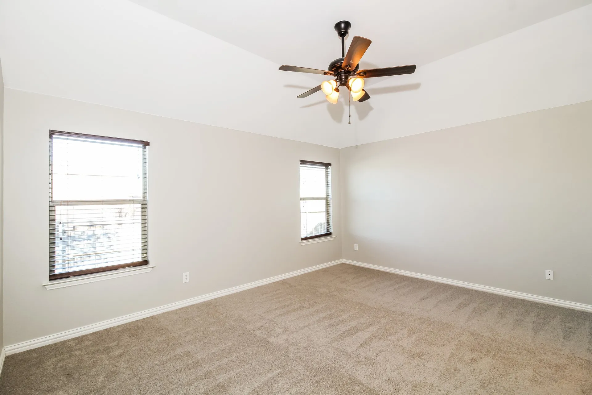 Single Family Residence For Rent in Collin County , 206 Lavaca Drive, Princeton, Texas 75407, 3 Bedroom, 2 Bathroom, 2 Garage spaces, 2,020 Sqft, built in 2010, mls#21360156, Real Estate Agent in Princeton, Homes For Rent in Collin county, Homes For Rent in Princeton, Realtor in Princeton Texas, Real Estate Brokerage Independent Realty Texas, Luminita Cordes Realtor