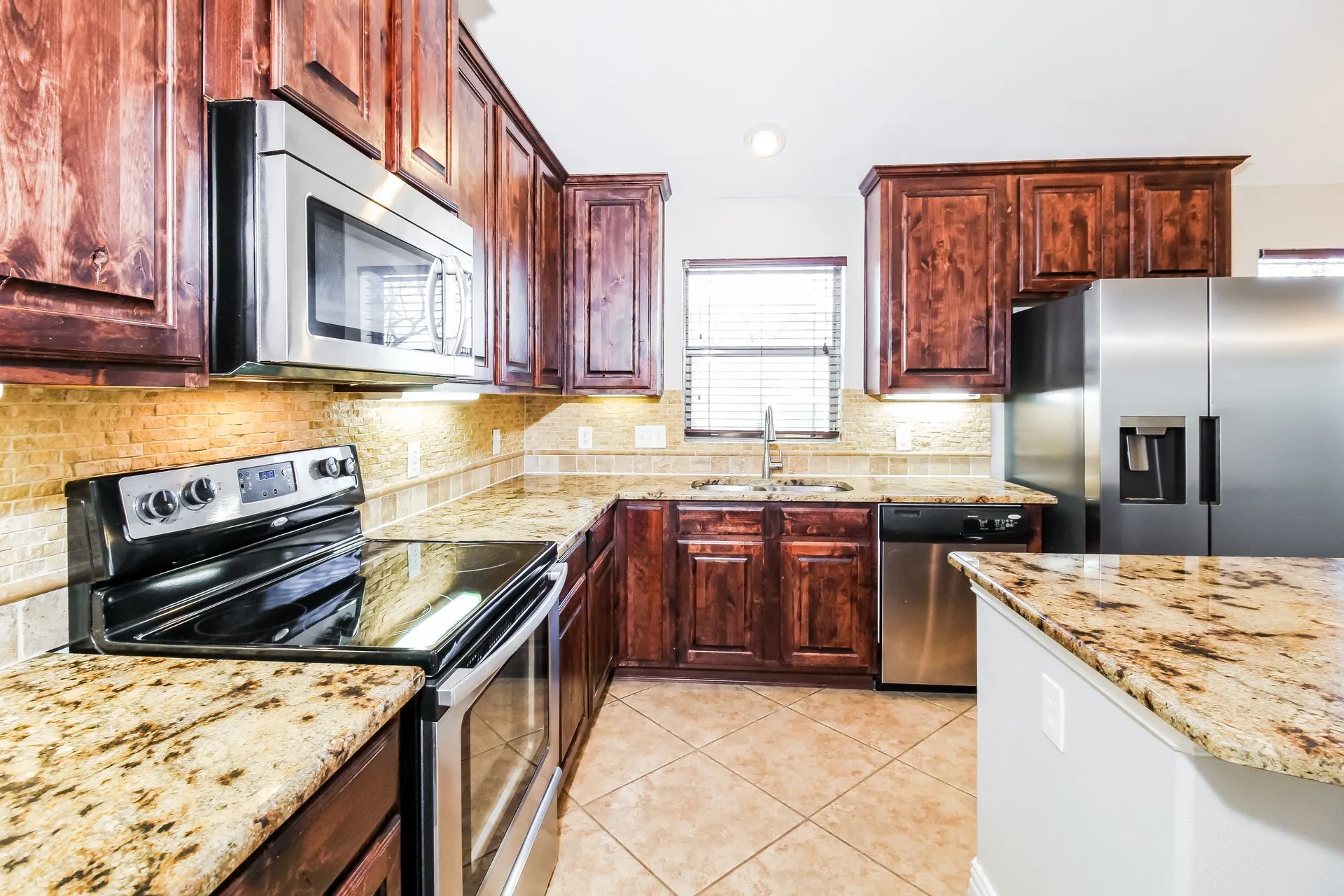 Single Family Residence For Rent in Collin County , 206 Lavaca Drive, Princeton, Texas 75407, 3 Bedroom, 2 Bathroom, 2 Garage spaces, 2,020 Sqft, built in 2010, mls#21360156, Real Estate Agent in Princeton, Homes For Rent in Collin county, Homes For Rent in Princeton, Realtor in Princeton Texas, Real Estate Brokerage Independent Realty Texas, Luminita Cordes Realtor