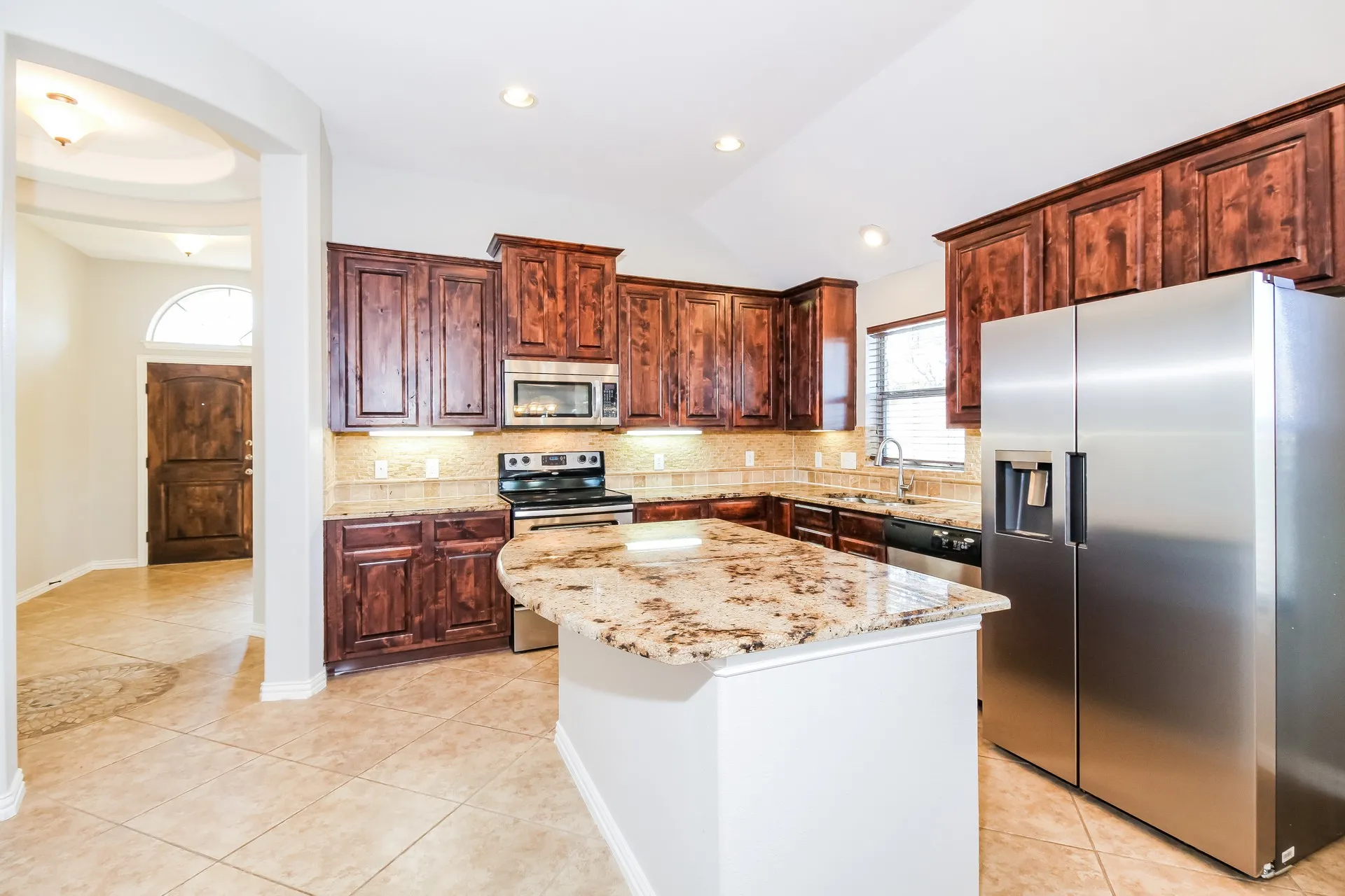 Single Family Residence For Rent in Collin County , 206 Lavaca Drive, Princeton, Texas 75407, 3 Bedroom, 2 Bathroom, 2 Garage spaces, 2,020 Sqft, built in 2010, mls#21360156, Real Estate Agent in Princeton, Homes For Rent in Collin county, Homes For Rent in Princeton, Realtor in Princeton Texas, Real Estate Brokerage Independent Realty Texas, Luminita Cordes Realtor