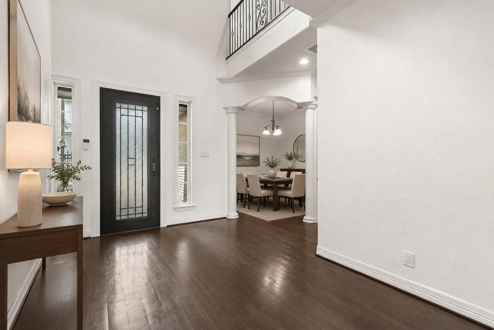 Single Family Residence For Sale in Dallas County , 902 Saint George Place, De Soto, Texas 75115, 4 Bedroom, 7 Bathroom, 3 Garage spaces, 4,024 Sqft, built in 2005, mls#21359620, Real Estate Agent in De Soto, Homes For Sale in Dallas county, Homes For Sale in De Soto, Realtor in De Soto Texas, Real Estate Brokerage Independent Realty Texas, Luminita Cordes Realtor