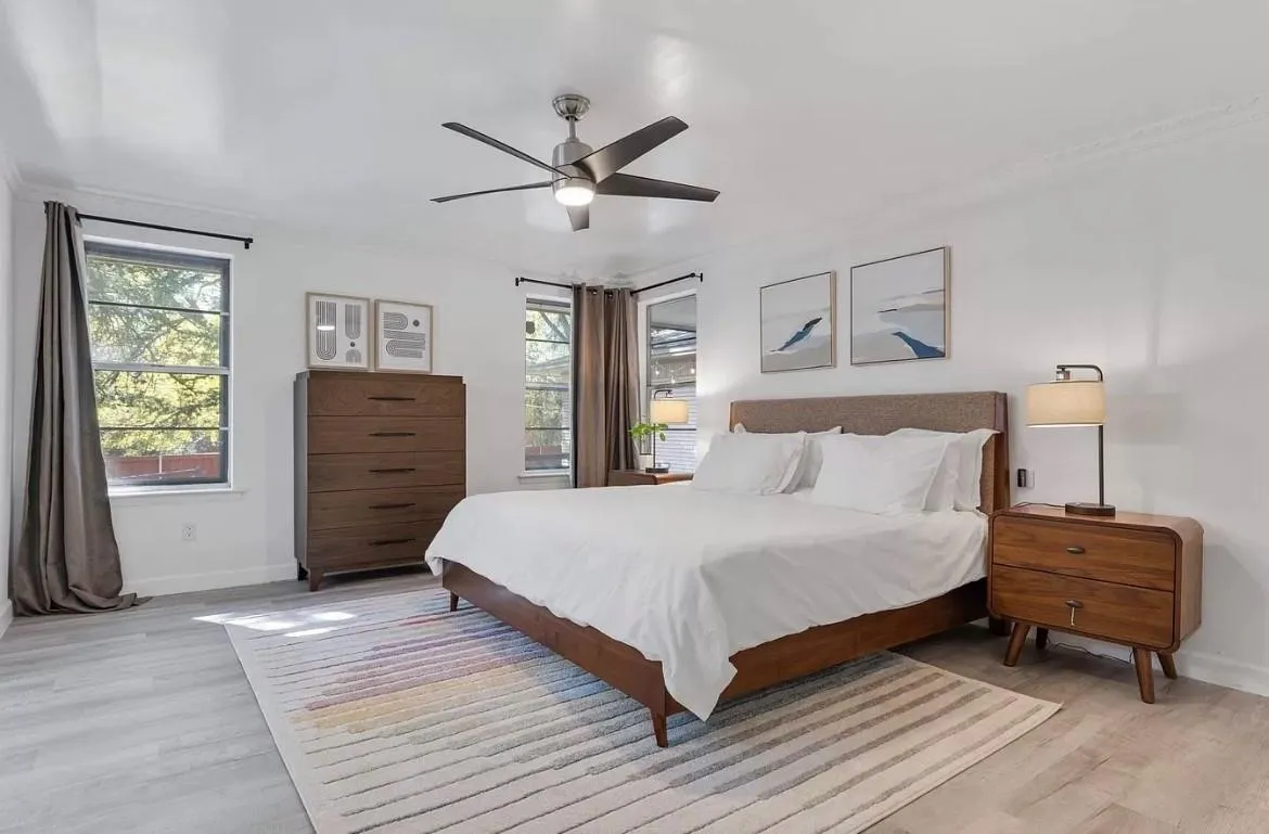 Single Family Residence For Rent in Dallas County , 1656 Russell Glen Lane, Dallas, Texas 75232, 3 Bedroom, 3 Bathroom, 2 Garage spaces, 2,108 Sqft, built in 1970, Price $3,200, mls#21360158, Real Estate Agent in Dallas, Homes For Rent in Dallas county, Homes For Rent in Dallas, Realtor in Dallas Texas, Real Estate Brokerage Independent Realty Texas, Luminita Cordes Realtor