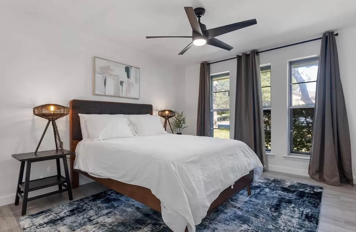 Single Family Residence For Rent in Dallas County , 1656 Russell Glen Lane, Dallas, Texas 75232, 3 Bedroom, 3 Bathroom, 2 Garage spaces, 2,108 Sqft, built in 1970, Price $3,200, mls#21360158, Real Estate Agent in Dallas, Homes For Rent in Dallas county, Homes For Rent in Dallas, Realtor in Dallas Texas, Real Estate Brokerage Independent Realty Texas, Luminita Cordes Realtor