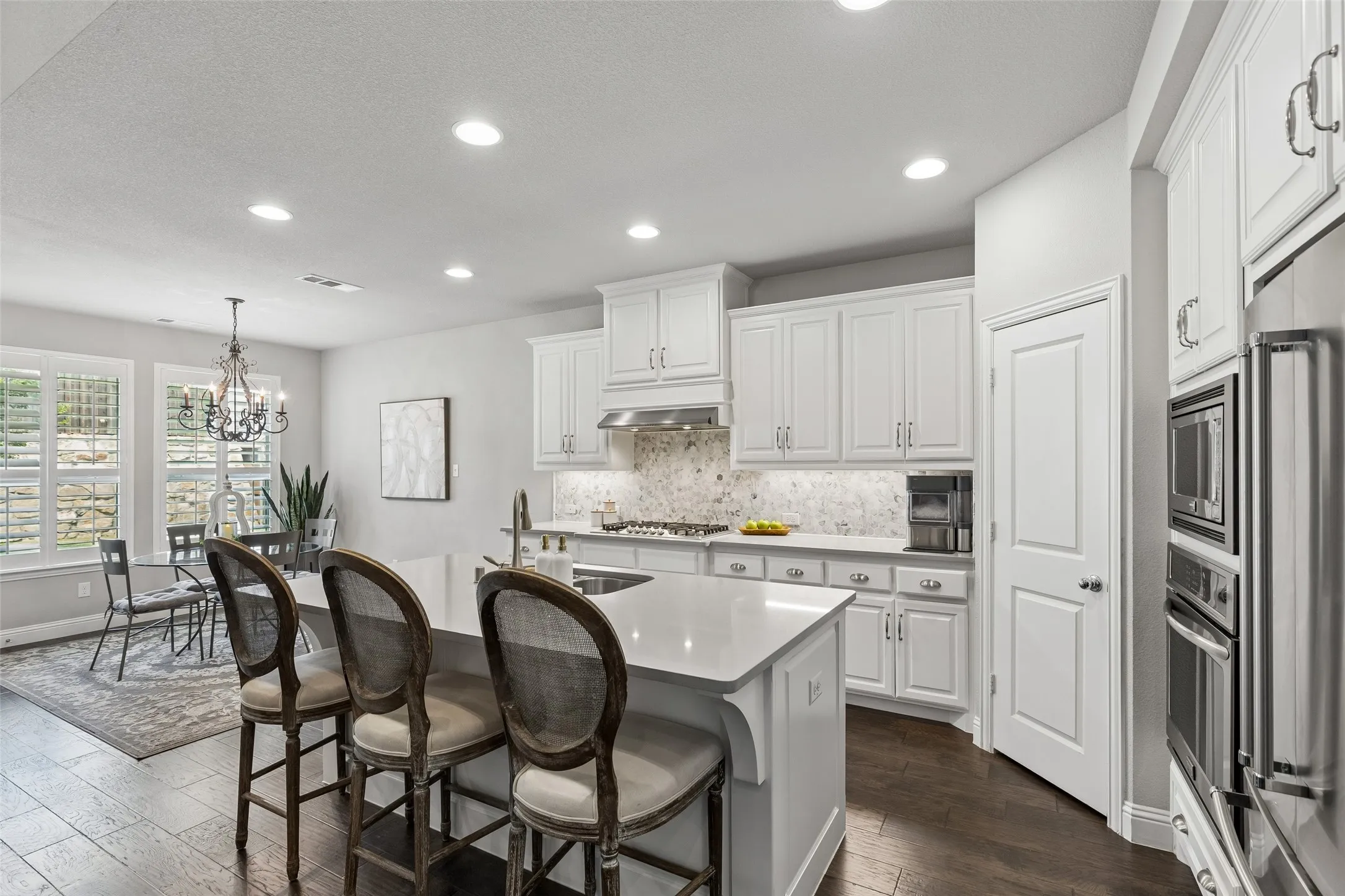 Single Family Residence For Sale in Collin County , 2500 Ever Birch Way, Mc Kinney, Texas 75071, 5 Bedroom, 5 Bathroom, 3 Garage spaces, 3,765 Sqft, built in 2017, mls#21358725, Real Estate Agent in Mc Kinney, Homes For Sale in Collin county, Homes For Sale in Mc Kinney, Realtor in Mc Kinney Texas, Real Estate Brokerage Independent Realty Texas, Luminita Cordes Realtor