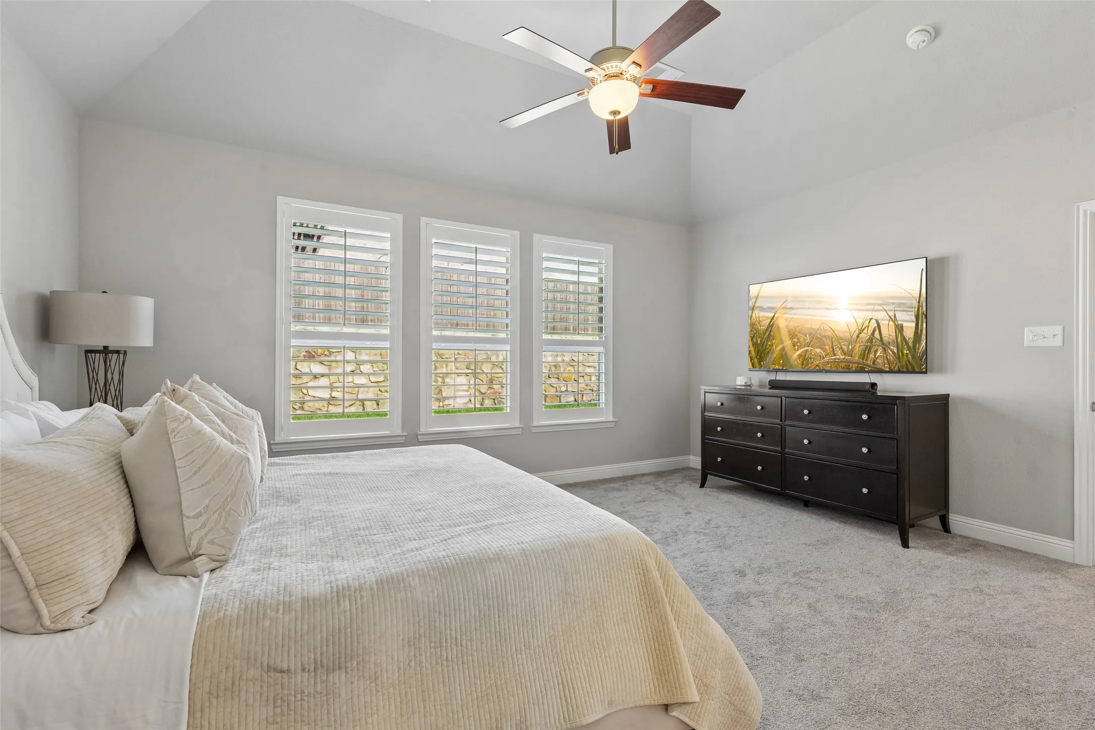 Single Family Residence For Sale in Collin County , 2500 Ever Birch Way, Mc Kinney, Texas 75071, 5 Bedroom, 5 Bathroom, 3 Garage spaces, 3,765 Sqft, built in 2017, mls#21358725, Real Estate Agent in Mc Kinney, Homes For Sale in Collin county, Homes For Sale in Mc Kinney, Realtor in Mc Kinney Texas, Real Estate Brokerage Independent Realty Texas, Luminita Cordes Realtor