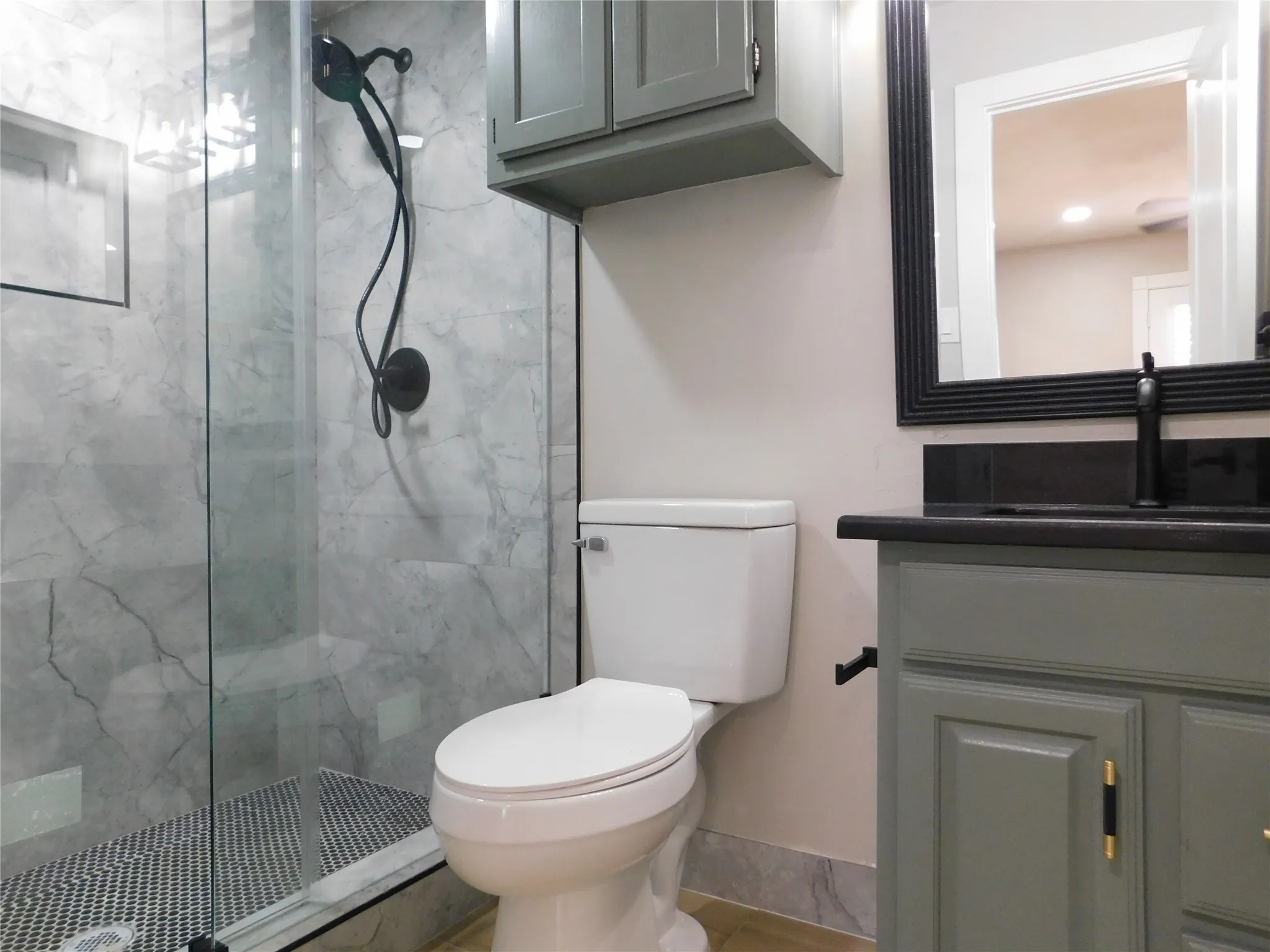 Single Family Residence For Rent in Denton County , 404 Woodson Circle, Denton, Texas 76209, 3 Bedroom, 2 Bathroom, 2 Garage spaces, 1,173 Sqft, built in 1984, mls#21358735, Real Estate Agent in Denton, Homes For Rent in Denton county, Homes For Rent in Denton, Realtor in Denton Texas, Real Estate Brokerage Independent Realty Texas, Luminita Cordes Realtor
