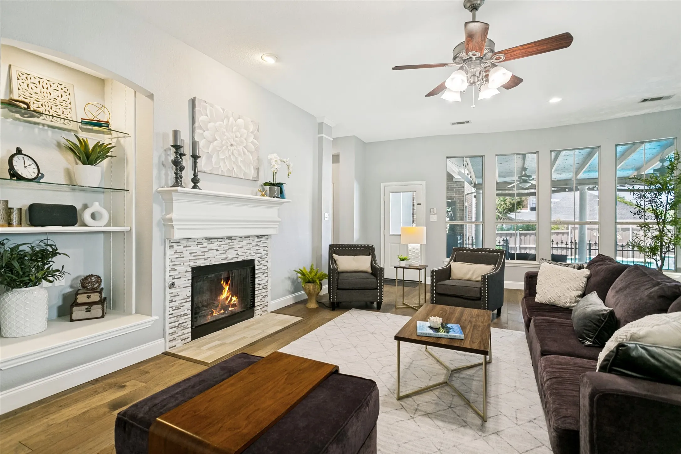 Single Family Residence For Sale in Denton County , 1702 Bluffview Lane, Carrollton, Texas 75007, 4 Bedroom, 4 Bathroom, 3 Garage spaces, 3,407 Sqft, built in 2001, mls#21360088, Real Estate Agent in Carrollton, Homes For Sale in Denton county, Homes For Sale in Carrollton, Realtor in Carrollton Texas, Real Estate Brokerage Independent Realty Texas, Luminita Cordes Realtor