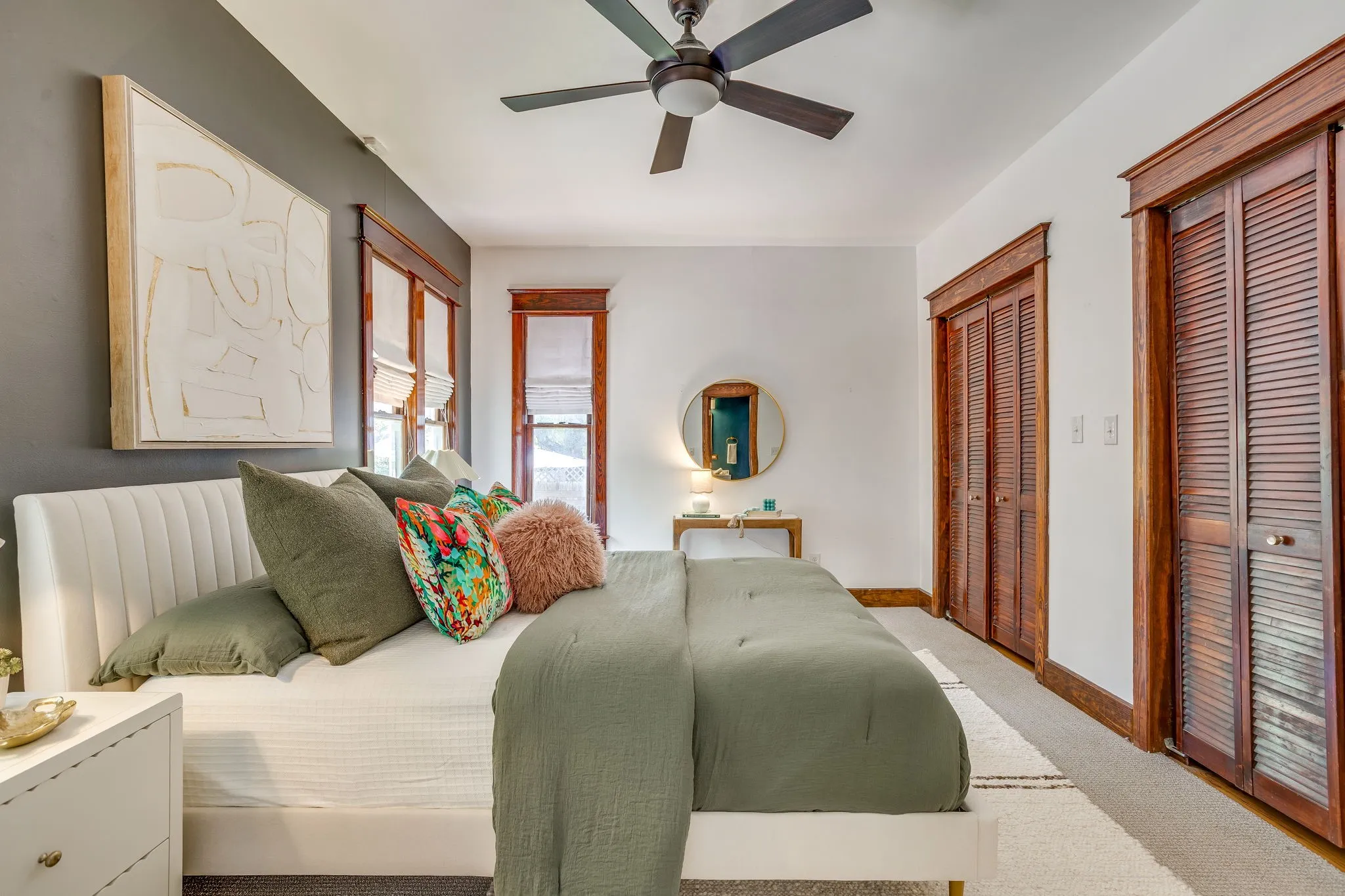 Single Family Residence For Sale in Tarrant County , 1416 S Henderson Street, Fort Worth, Texas 76104, 3 Bedroom, 2 Bathroom, Garage spaces, 1,598 Sqft, built in 1921, mls#21356079, Real Estate Agent in Fort Worth, Homes For Sale in Tarrant county, Homes For Sale in Fort Worth, Realtor in Fort Worth Texas, Real Estate Brokerage Independent Realty Texas, Luminita Cordes Realtor