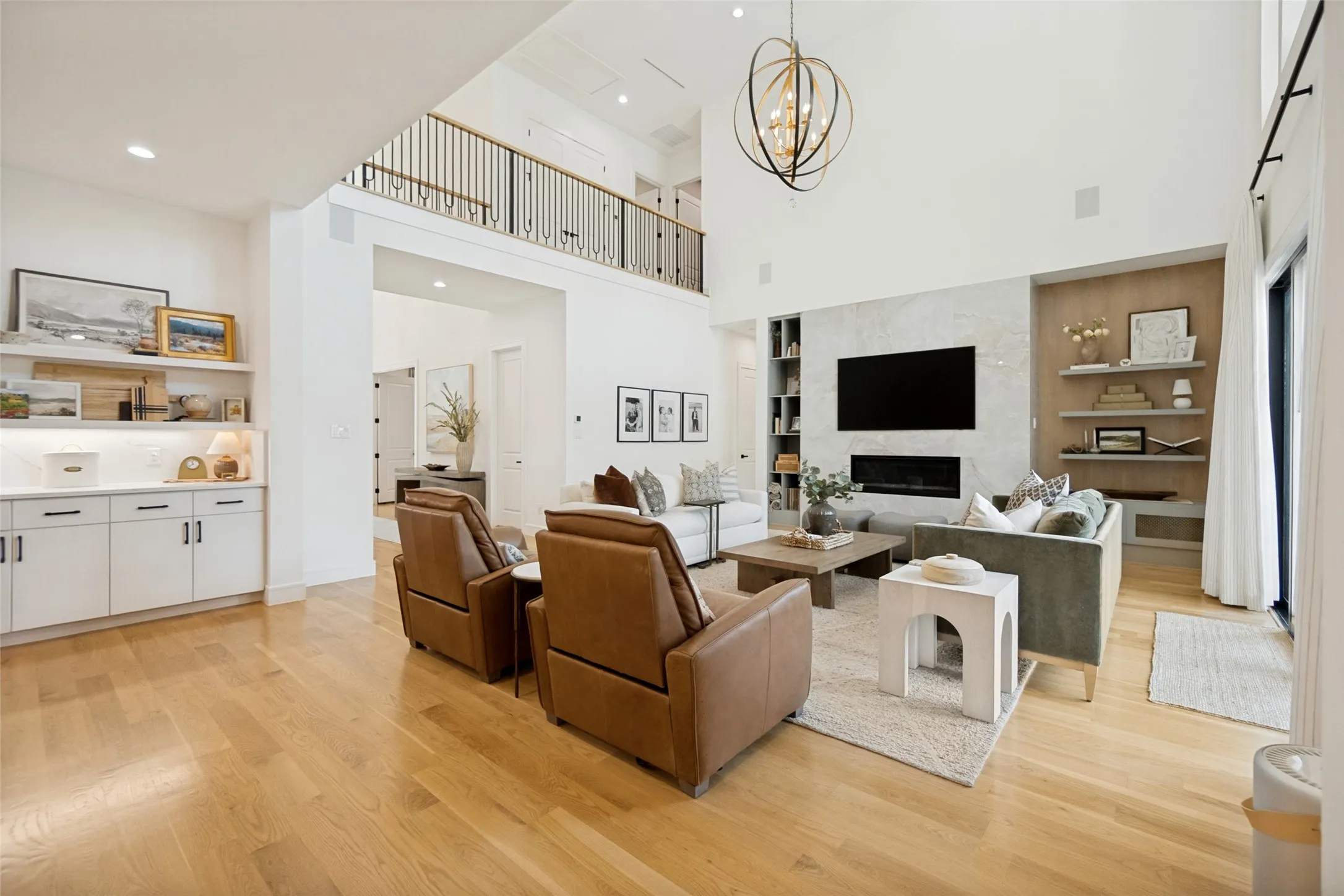 Single Family Residence For Sale in Dallas County , 3528 Norcross Lane, Dallas, Texas 75229, 5 Bedroom, 5 Bathroom, 2 Garage spaces, 5,075 Sqft, built in 2024, mls#21355242, Real Estate Agent in Dallas, Homes For Sale in Dallas county, Homes For Sale in Dallas, Realtor in Dallas Texas, Real Estate Brokerage Independent Realty Texas, Luminita Cordes Realtor