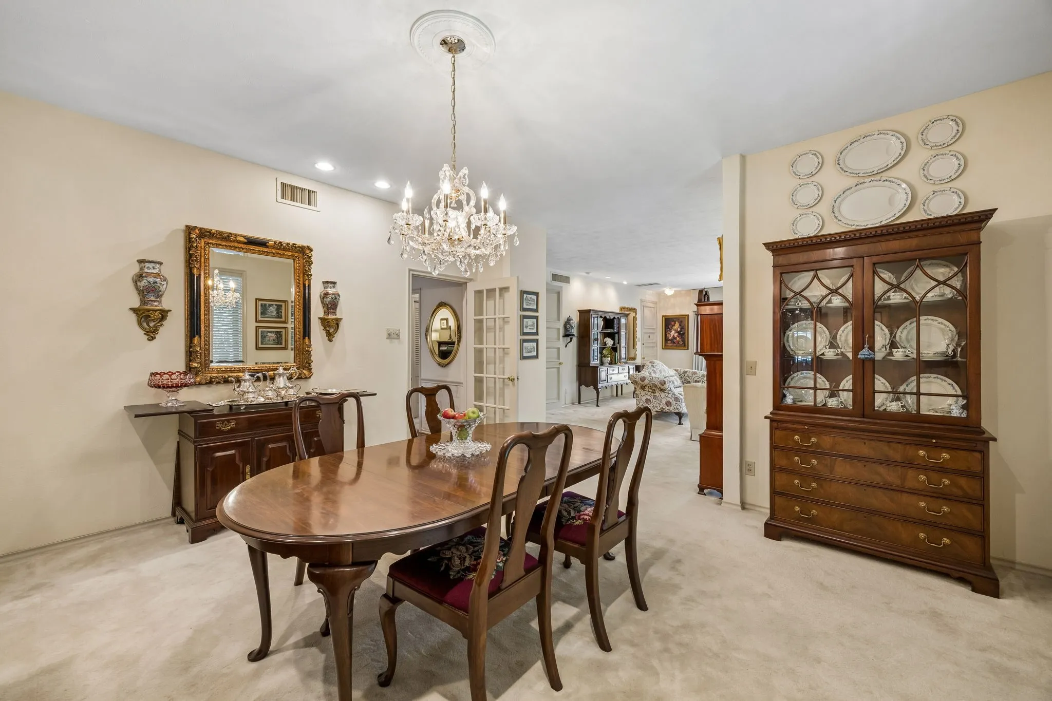 6310 Bandera Ave #C - Tom Hughes Team - Dining Room