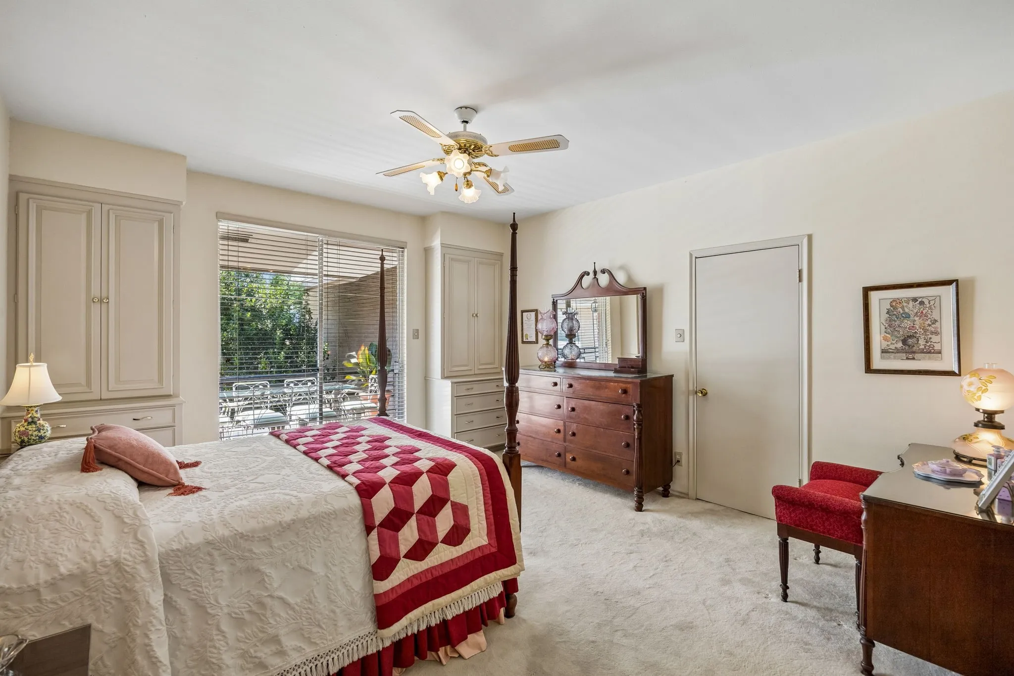 6310 Bandera Ave #C - Tom Hughes Team - Bedroom